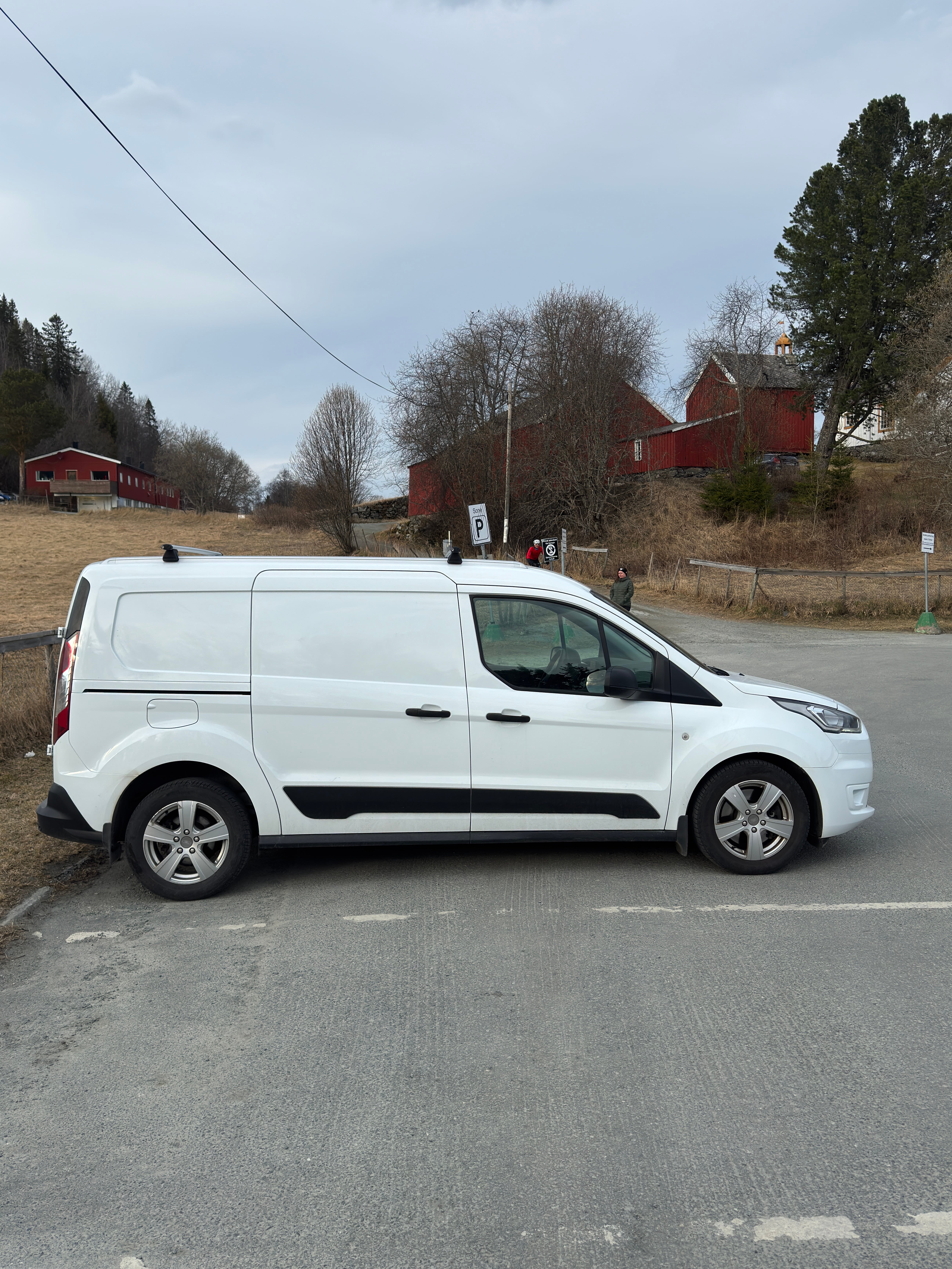 Ford Transit Connect L2 2020 with Air conditioning