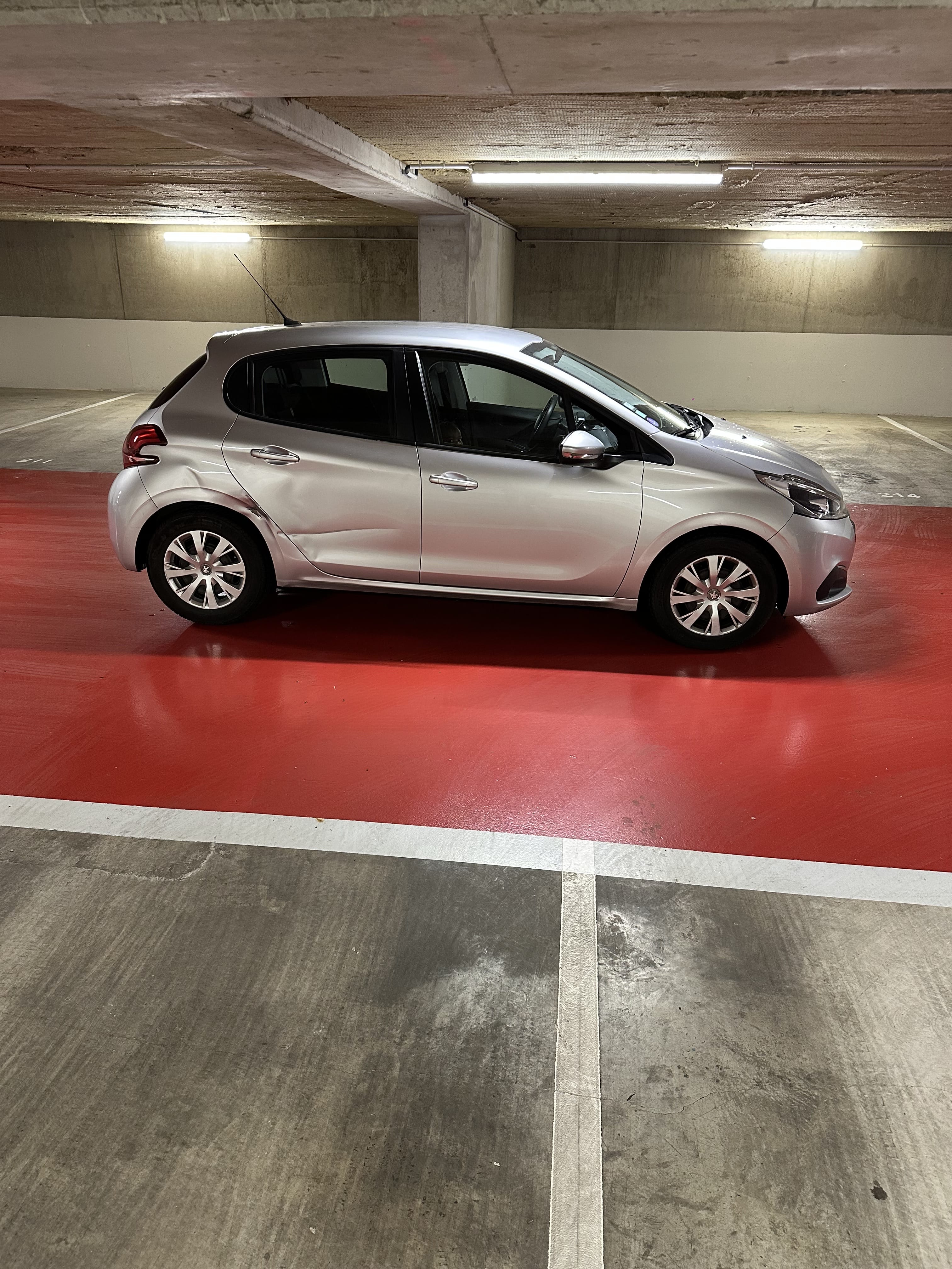 Peugeot 208 avec Quatre roues motrices