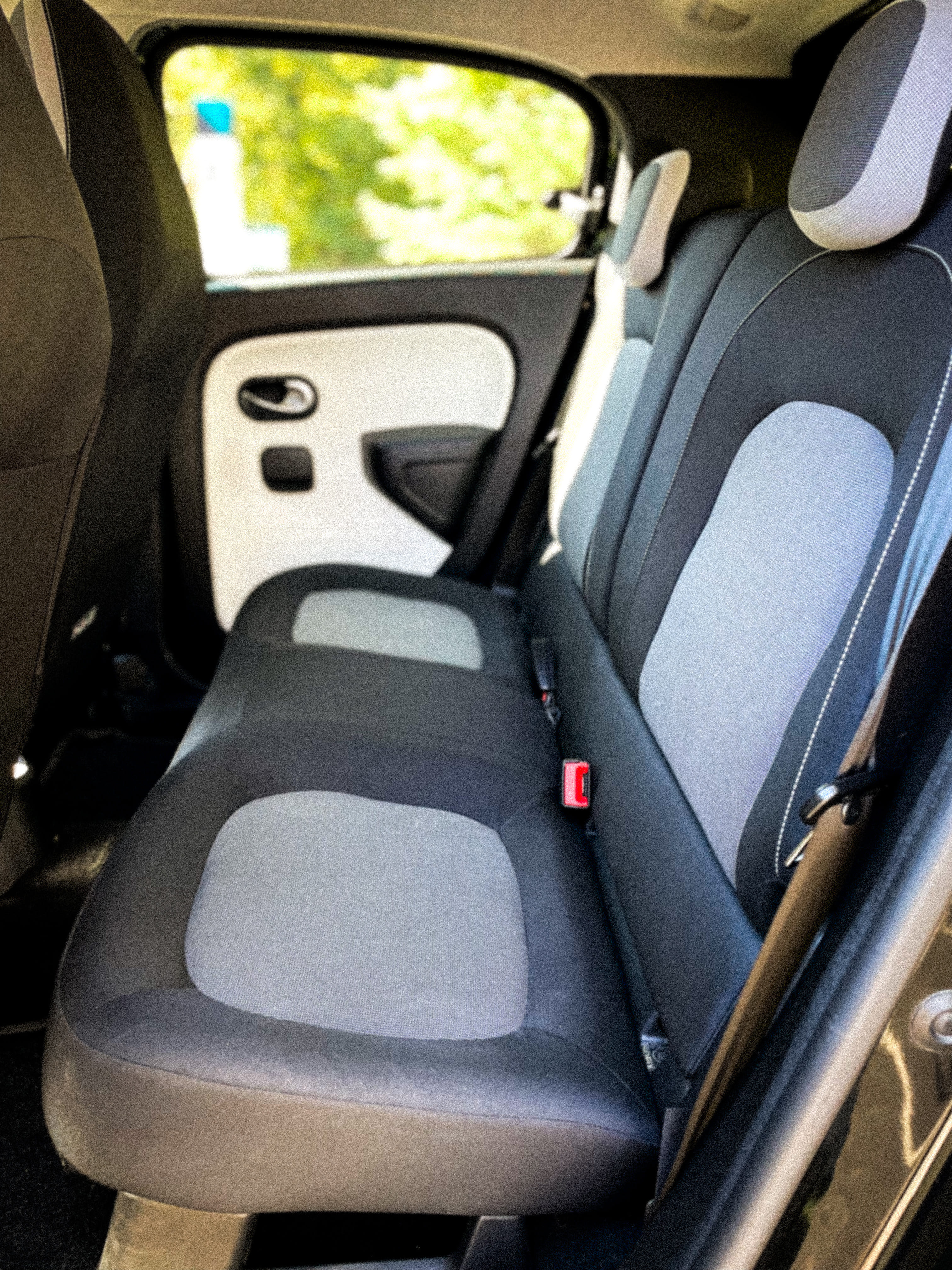 Renault Twingo Life · Climatisation · Bluetooth