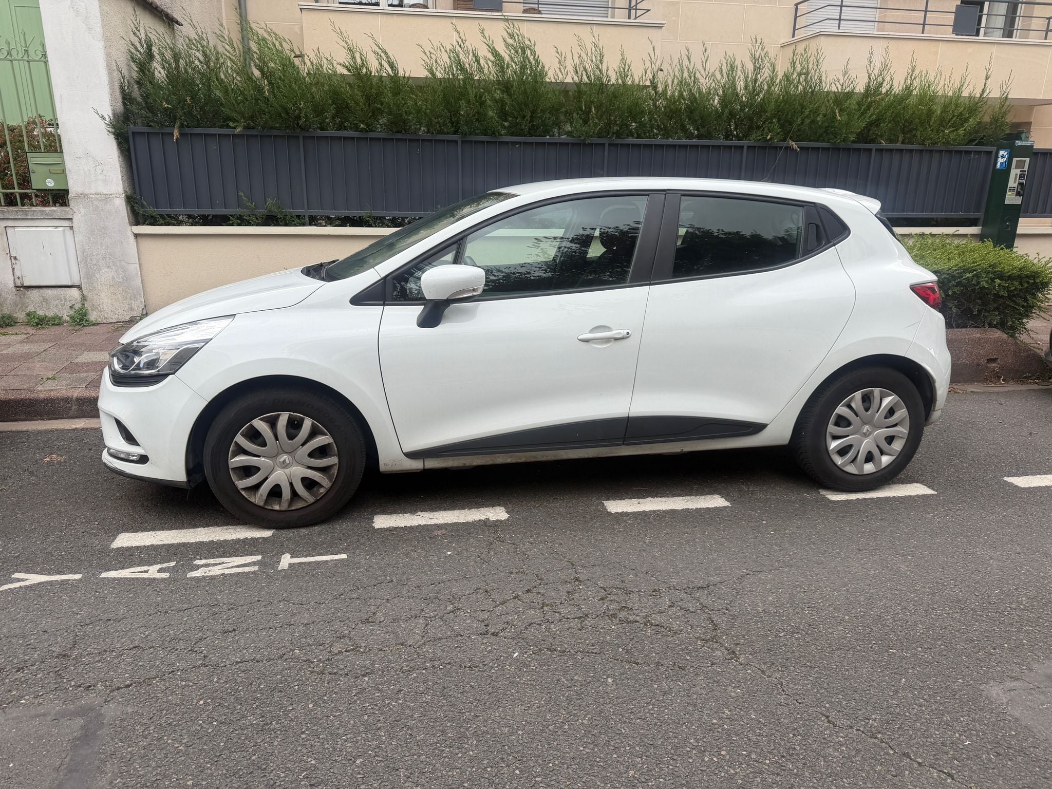 Renault Clio avec Climatisation