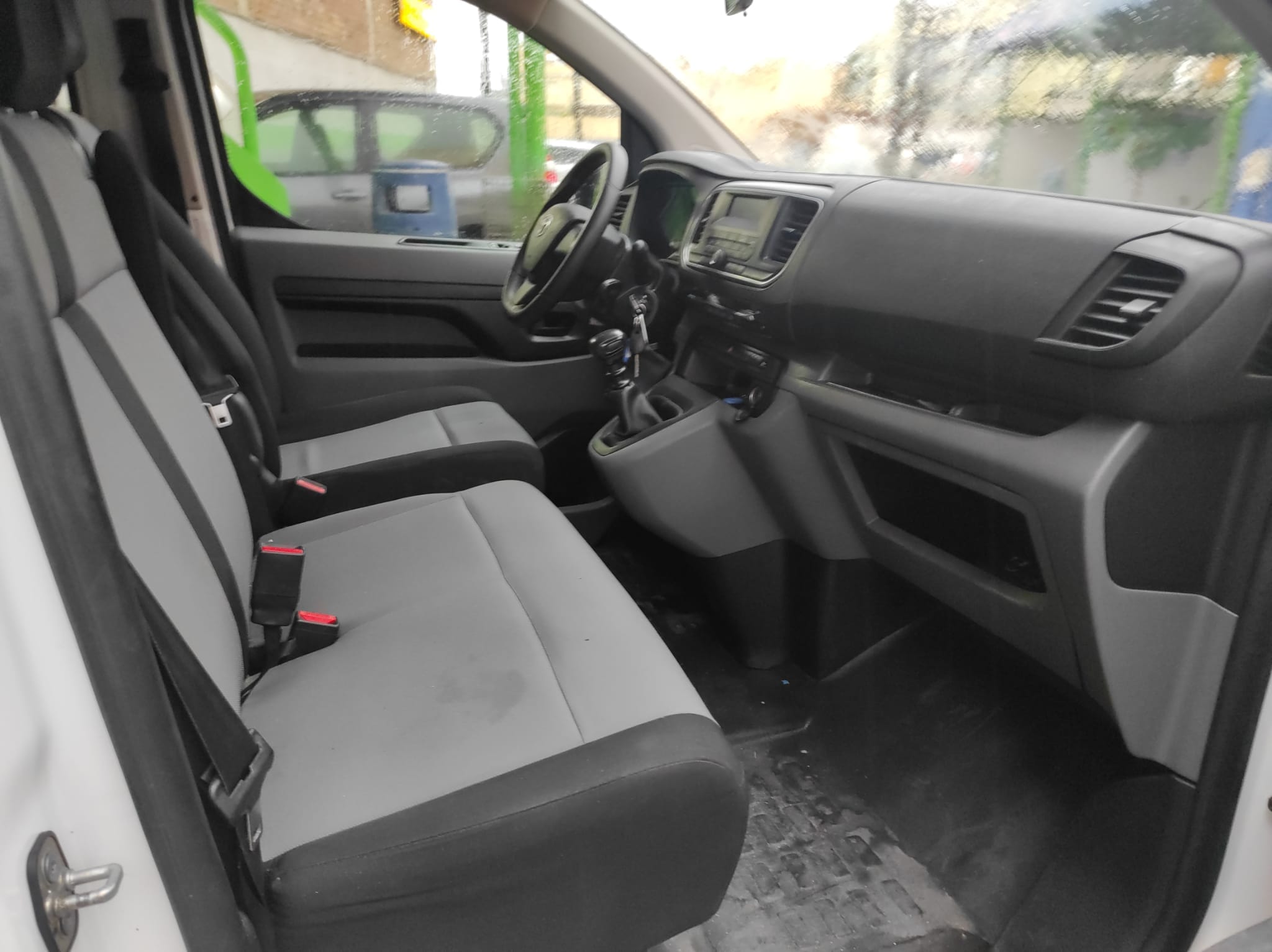 Toyota Proace Verso 2.0 150 cv con Audio Bluetooth