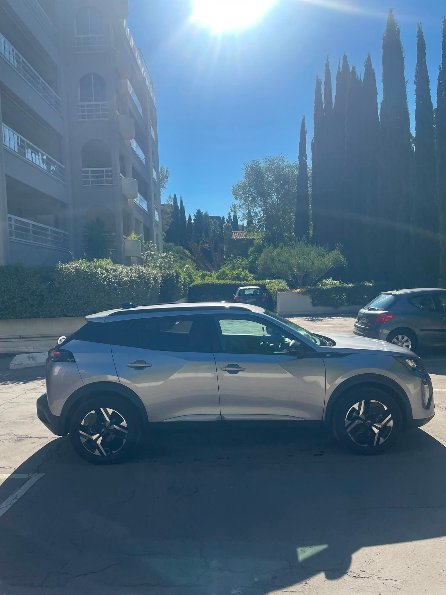 Peugeot e-2008 avec Climatisation