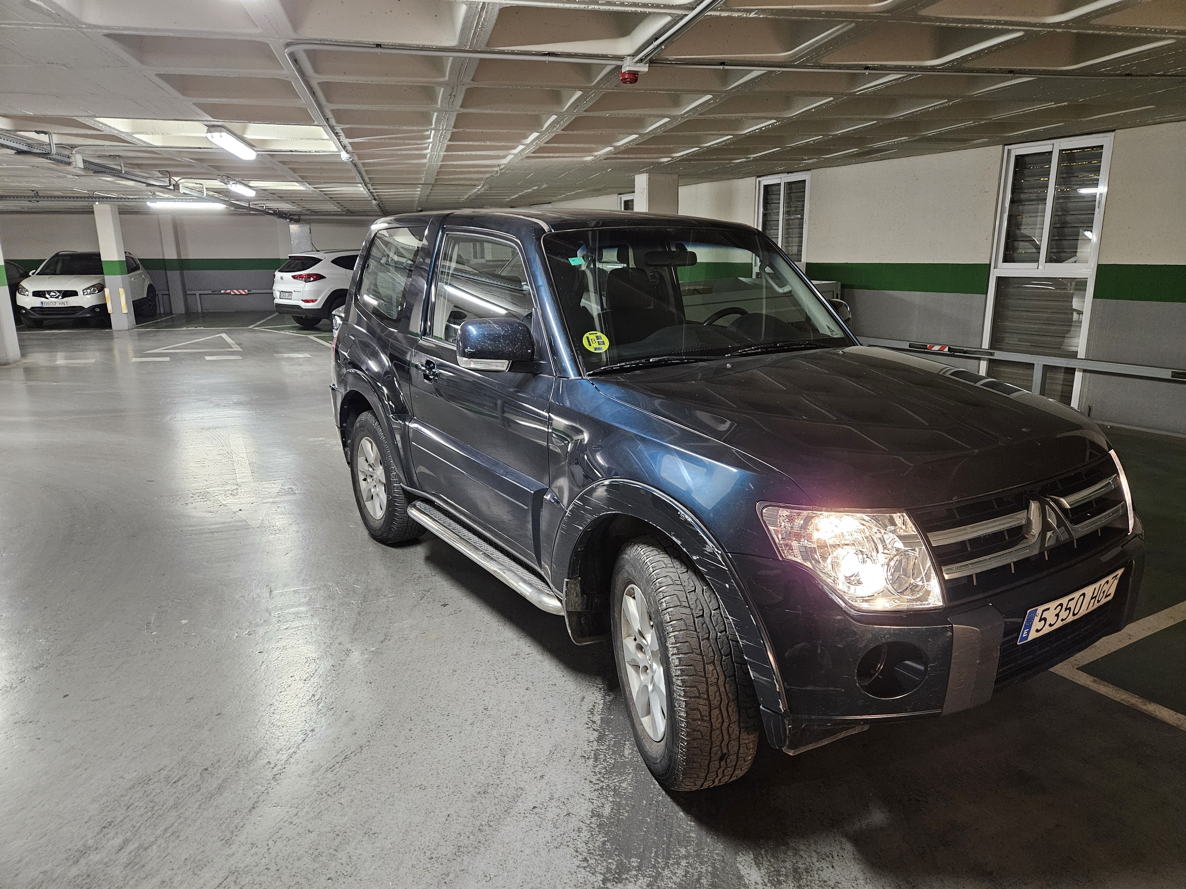 Mitsubishi Montero con Aire acondicionado