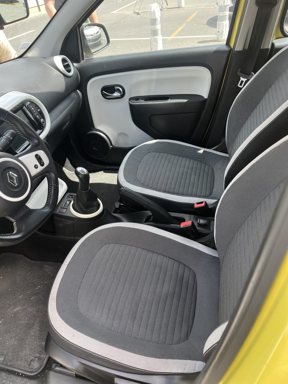 Renault Twingo III avec Régulateur de vitesse