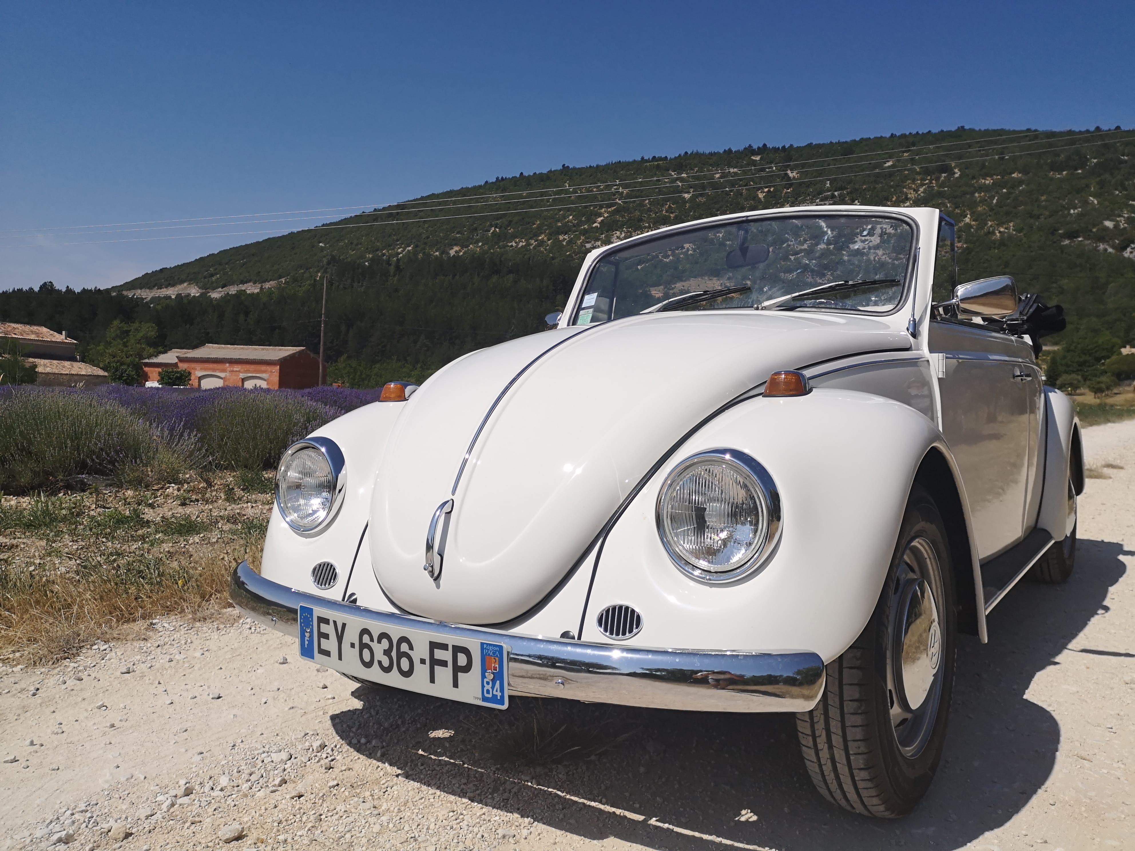 Volkswagen Coccinelle Cabriolet, 1970, Essence 98