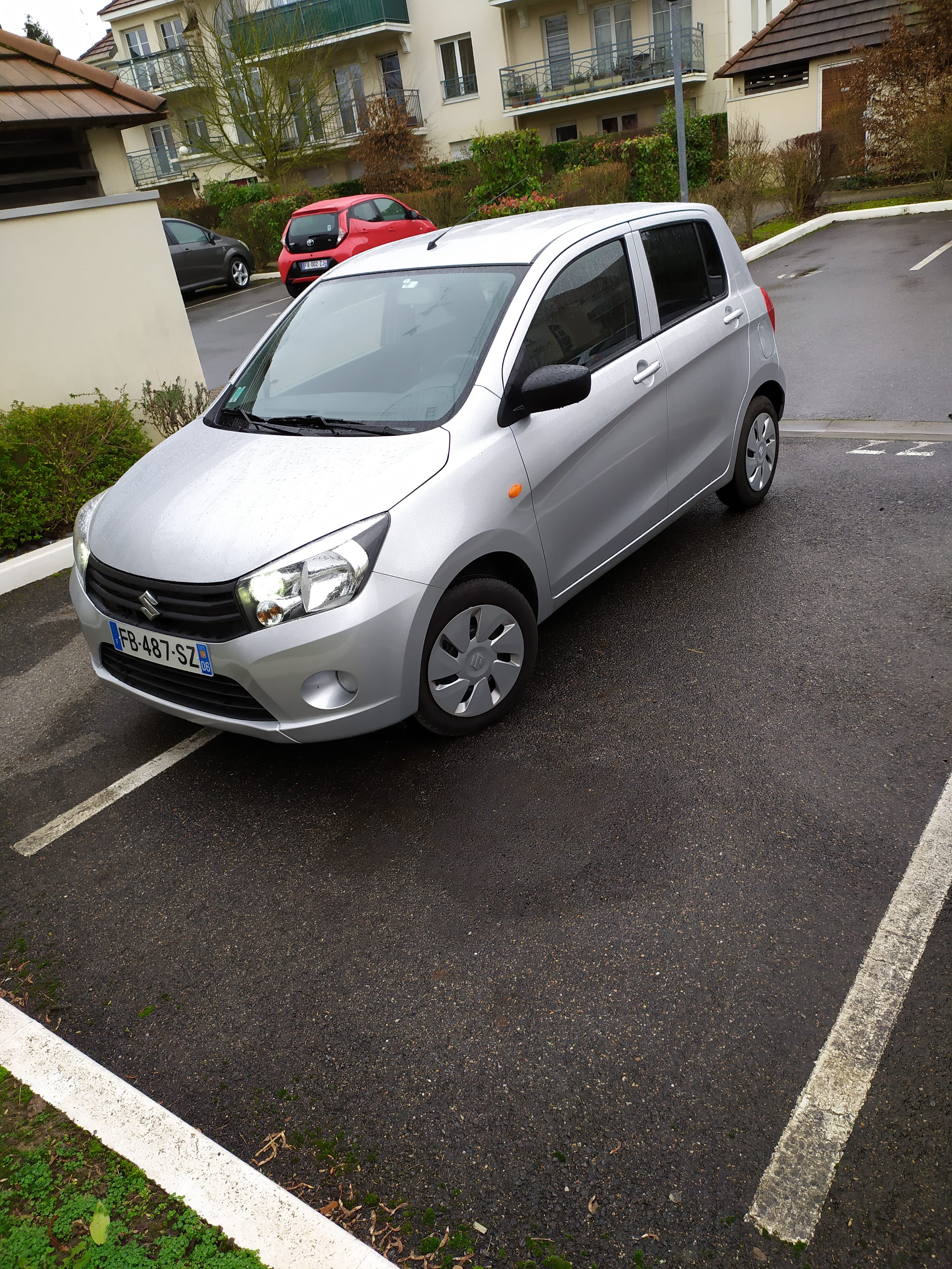 Suzuki Celerio, 2018, Essence 95