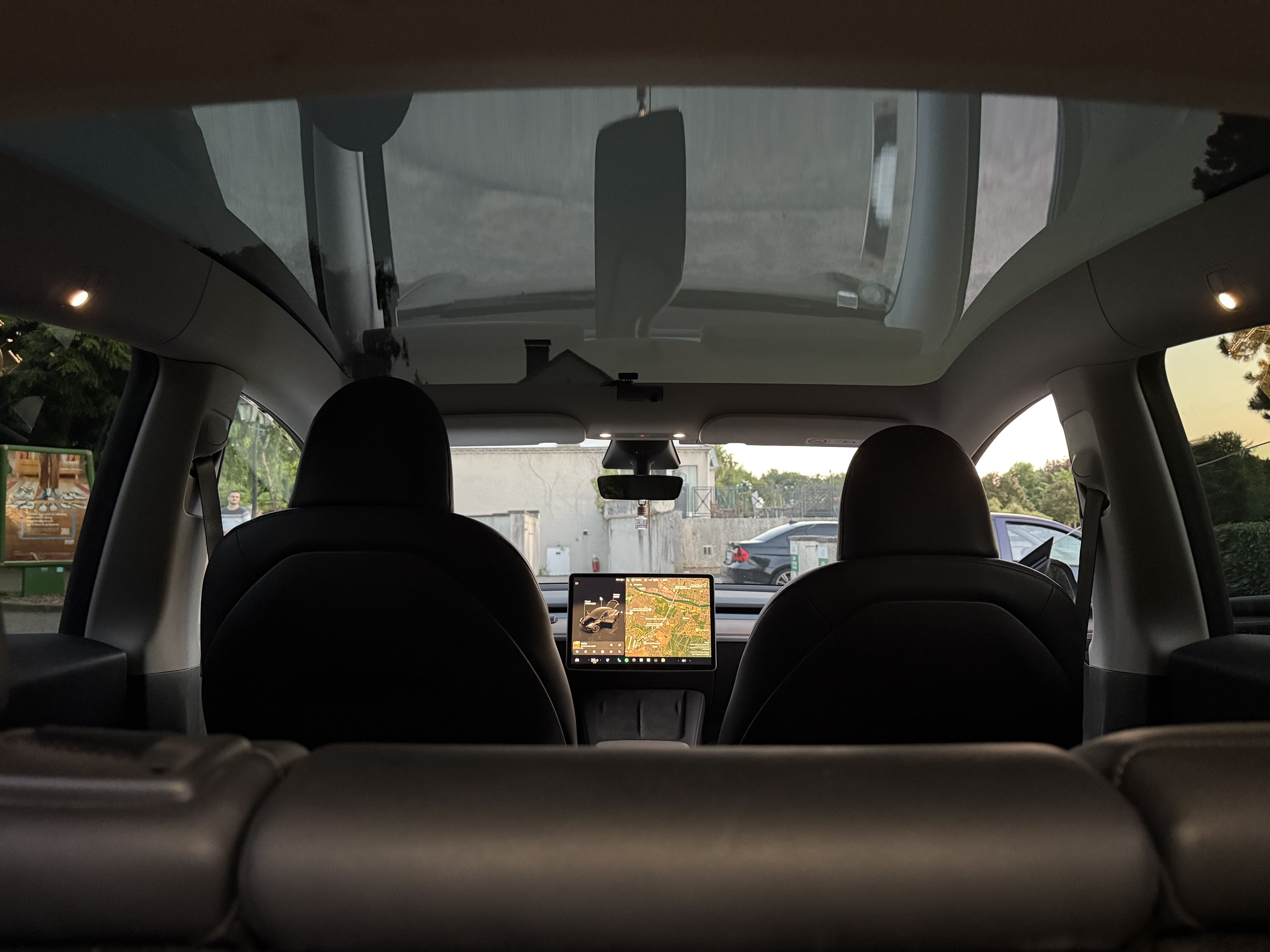 Tesla Model Y Performance avec Audio Bluetooth