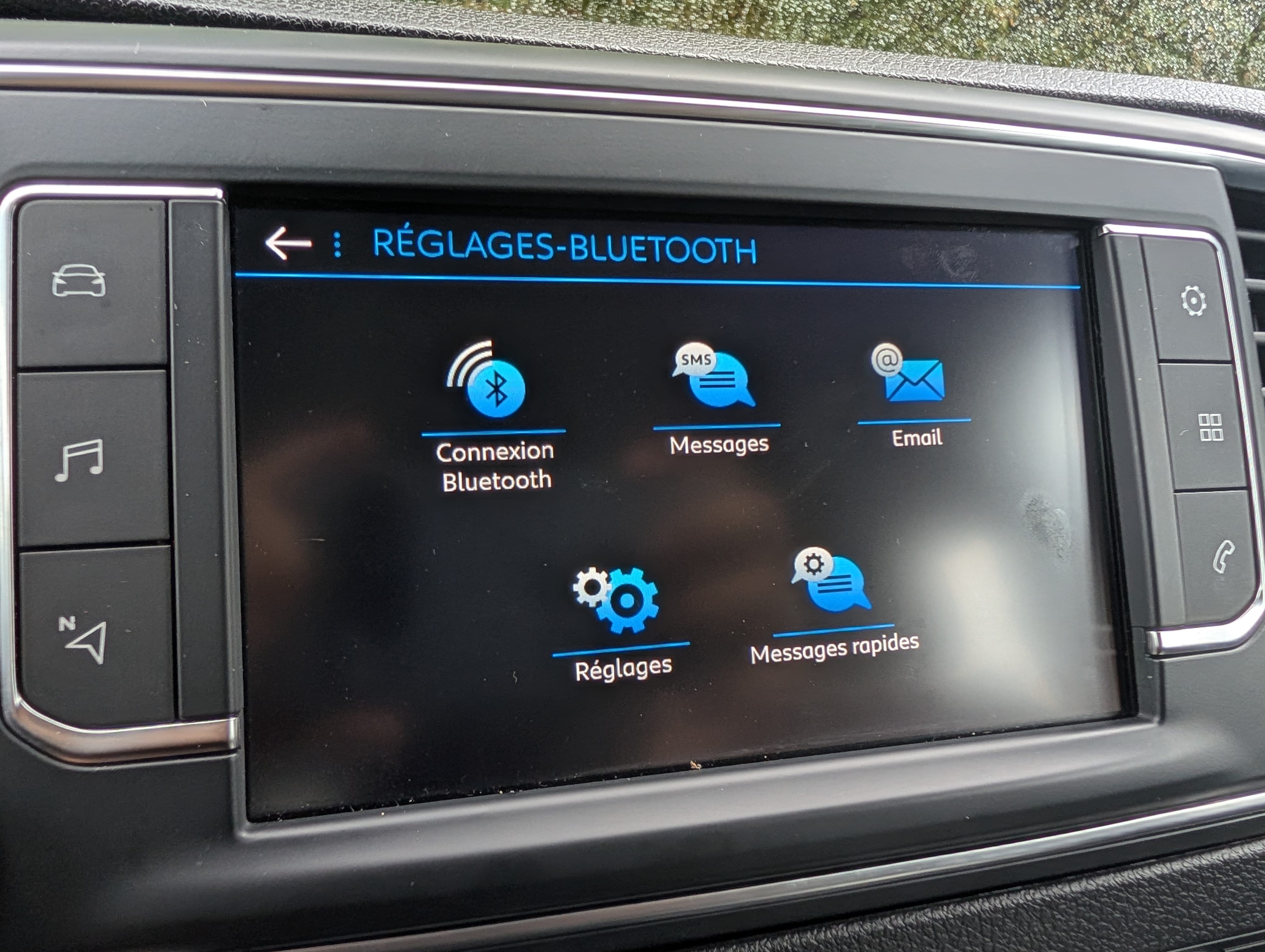 Peugeot Expert Combi avec GPS