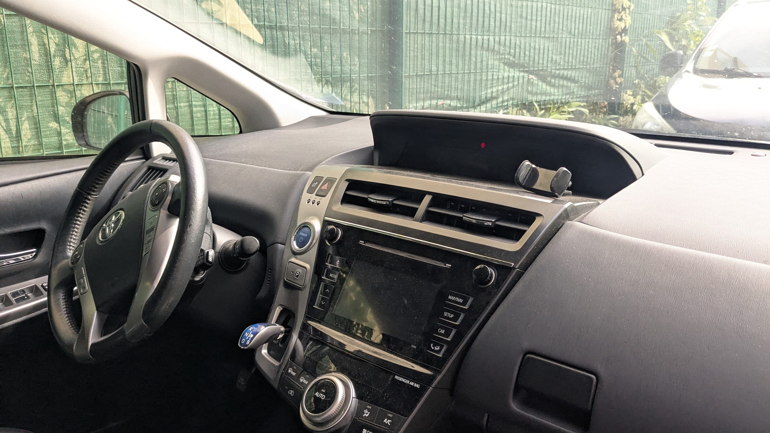 Toyota Prius +