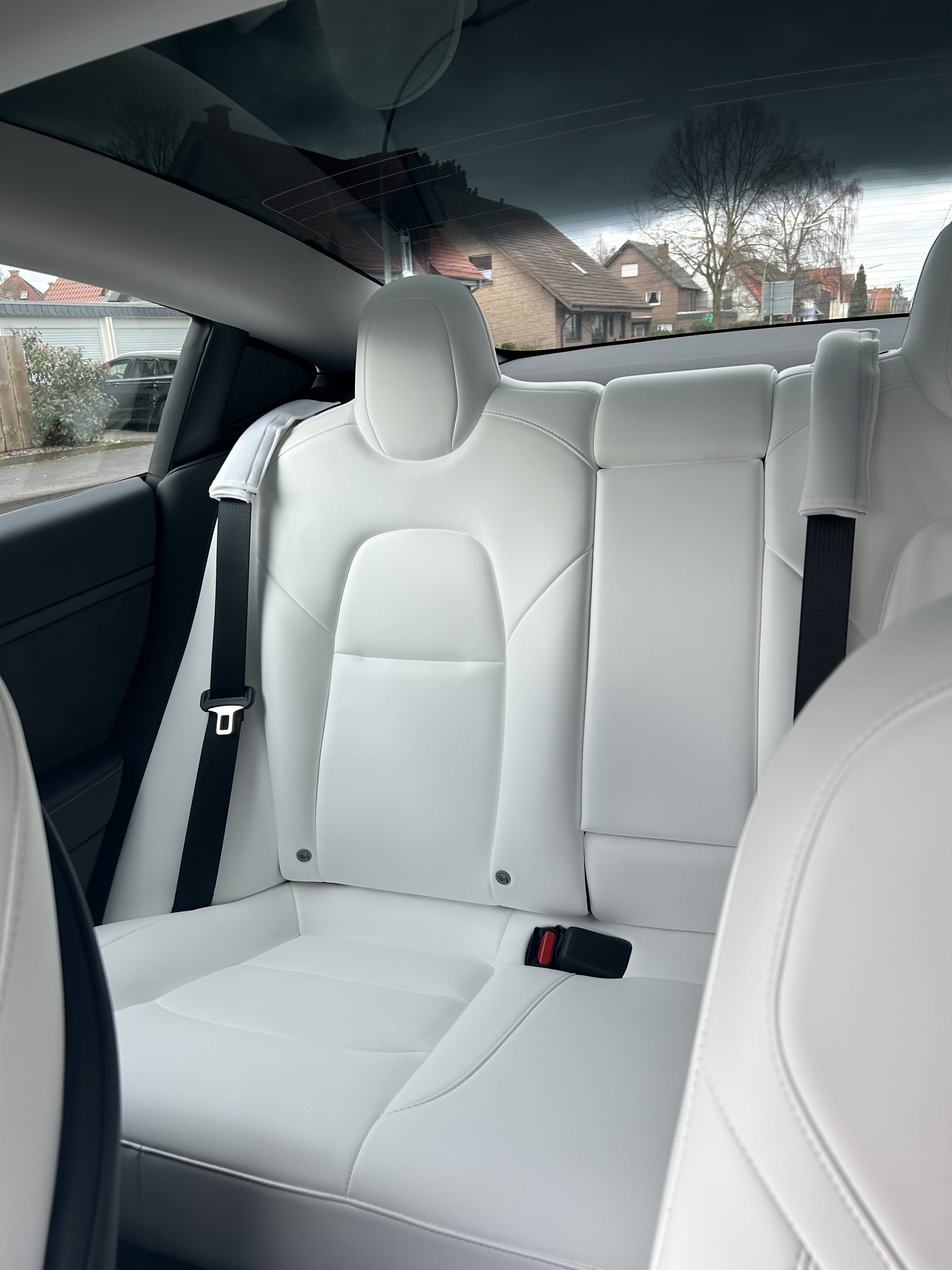 Tesla Model 3 SR+ mit Bluetooth-Audio