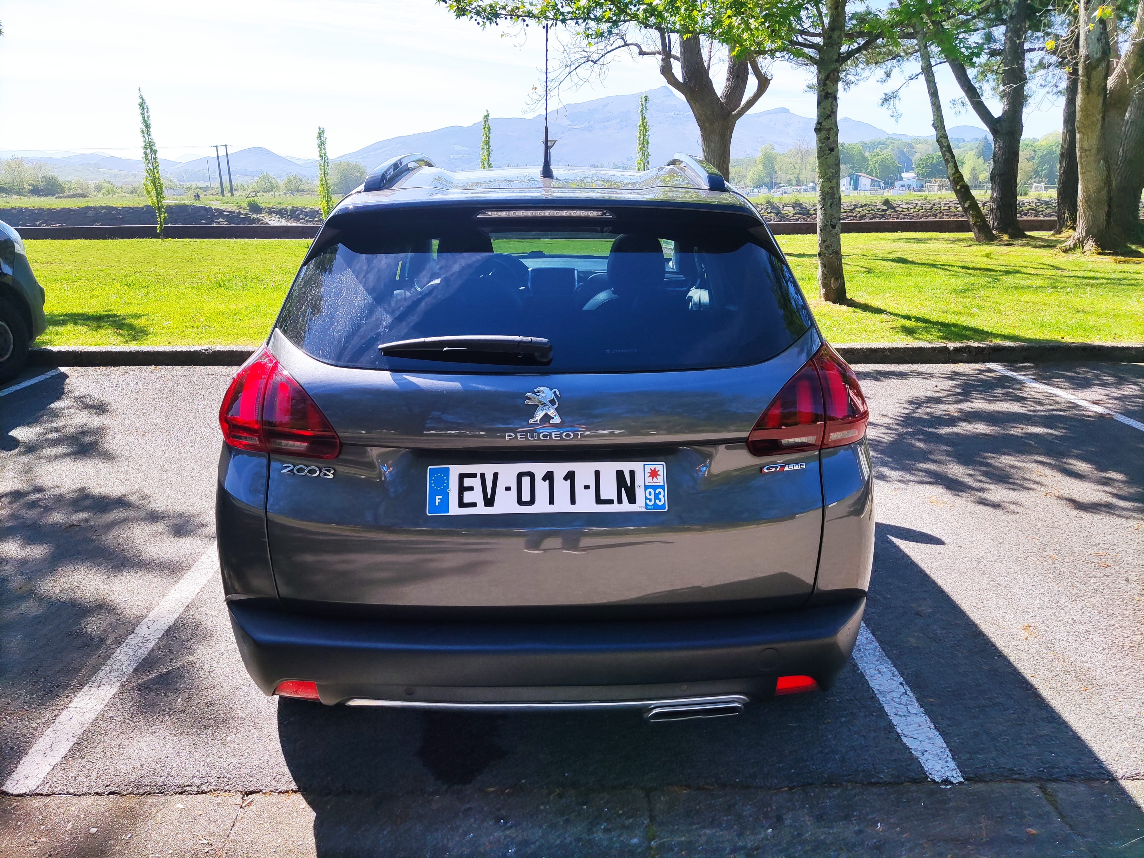 Peugeot 2008 avec Siège bébé