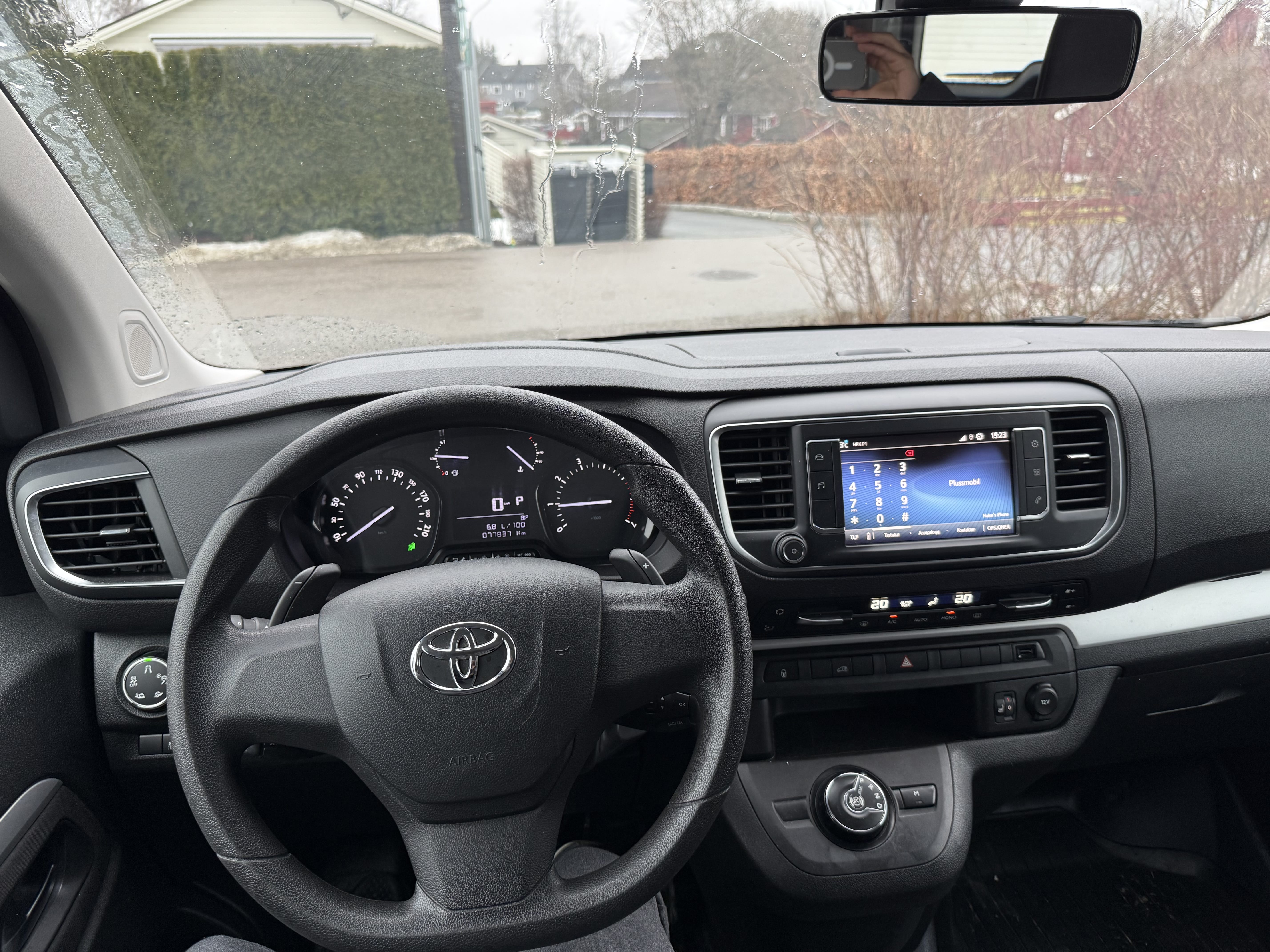 Toyota Proace Varebil med Tilhengerfeste