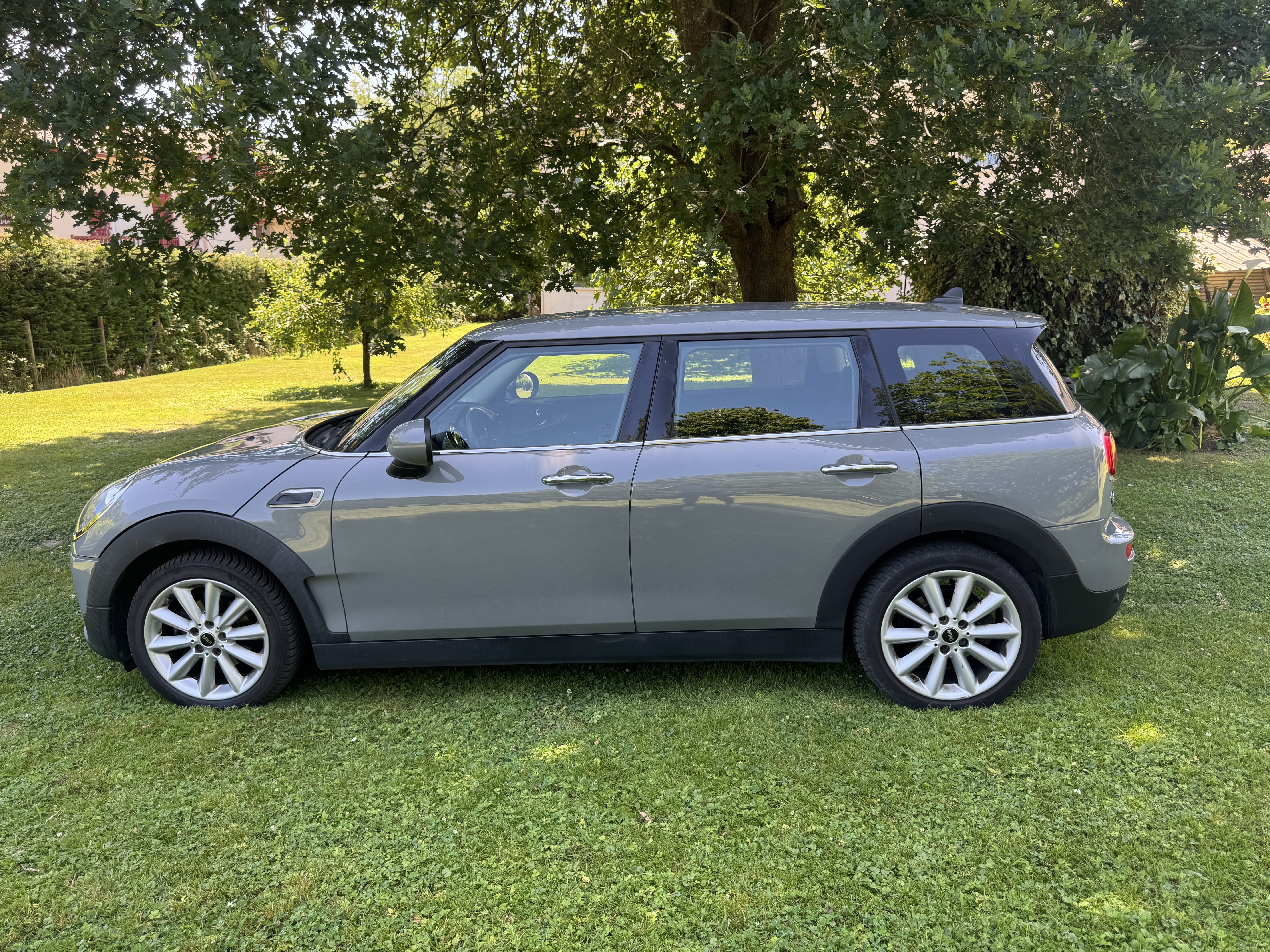 Mini Clubman with Air conditioning