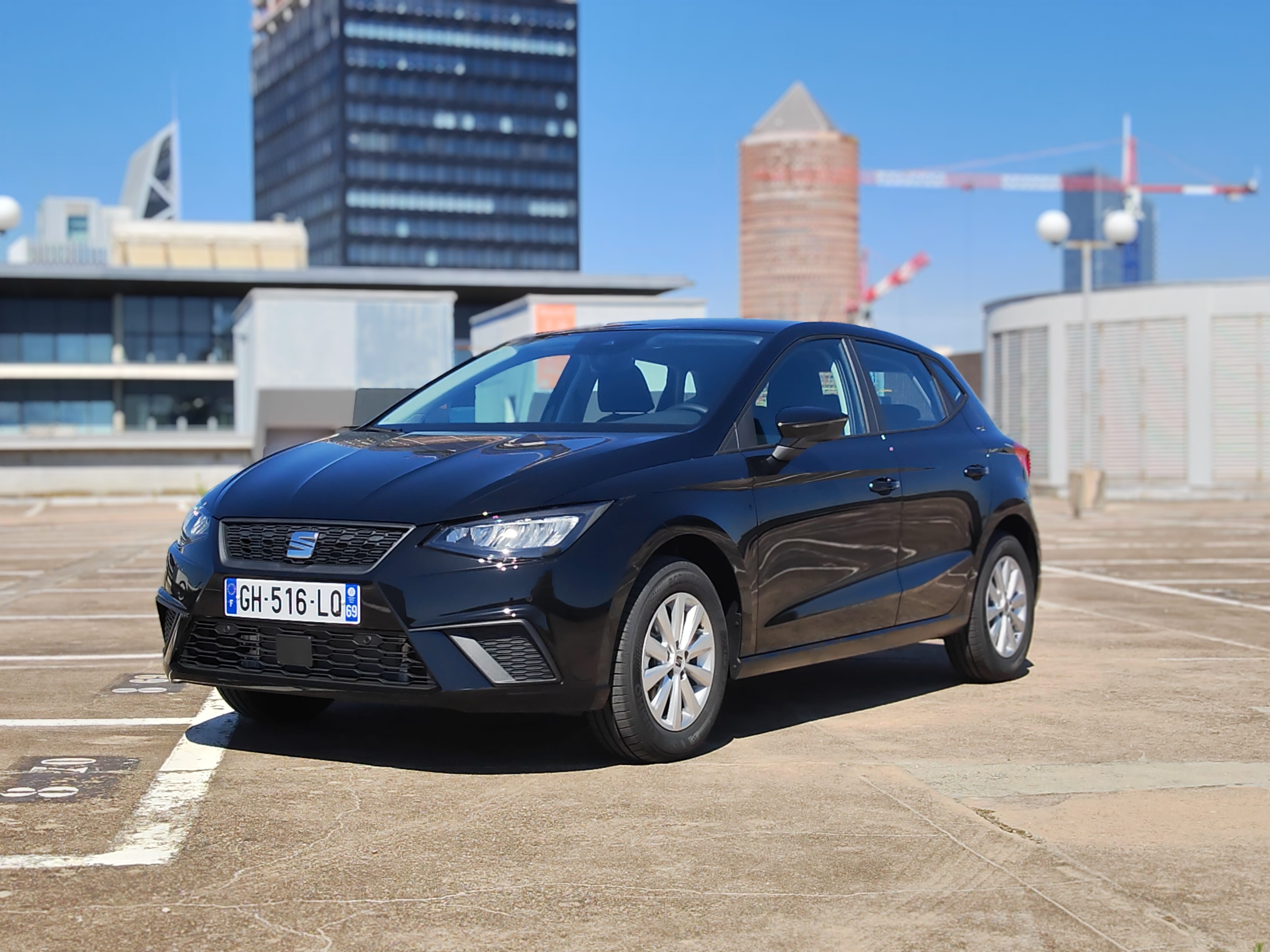 Seat Ibiza, 2022, Essence 98, automatique