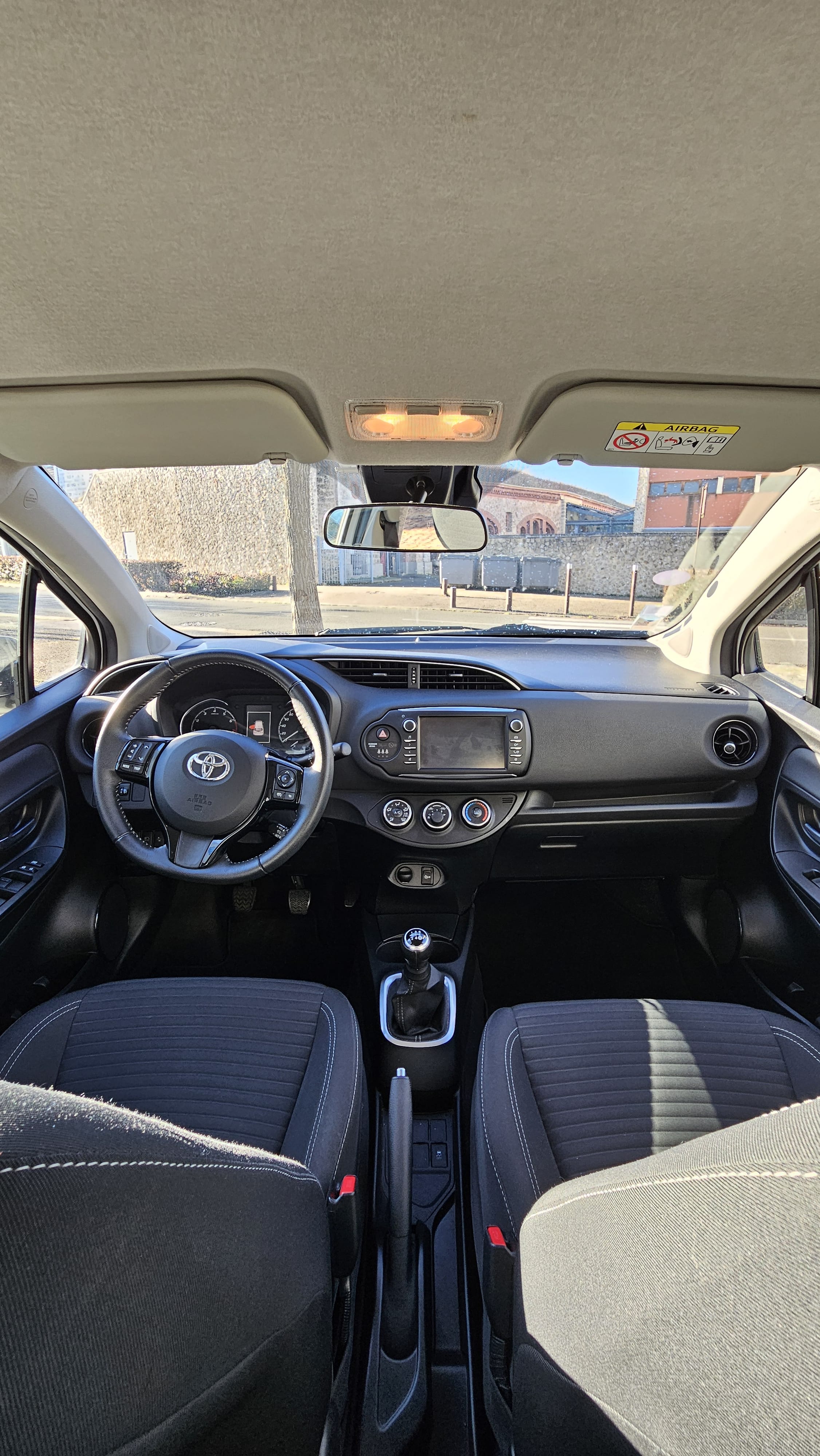 Toyota Yaris avec Entrée audio / iPod