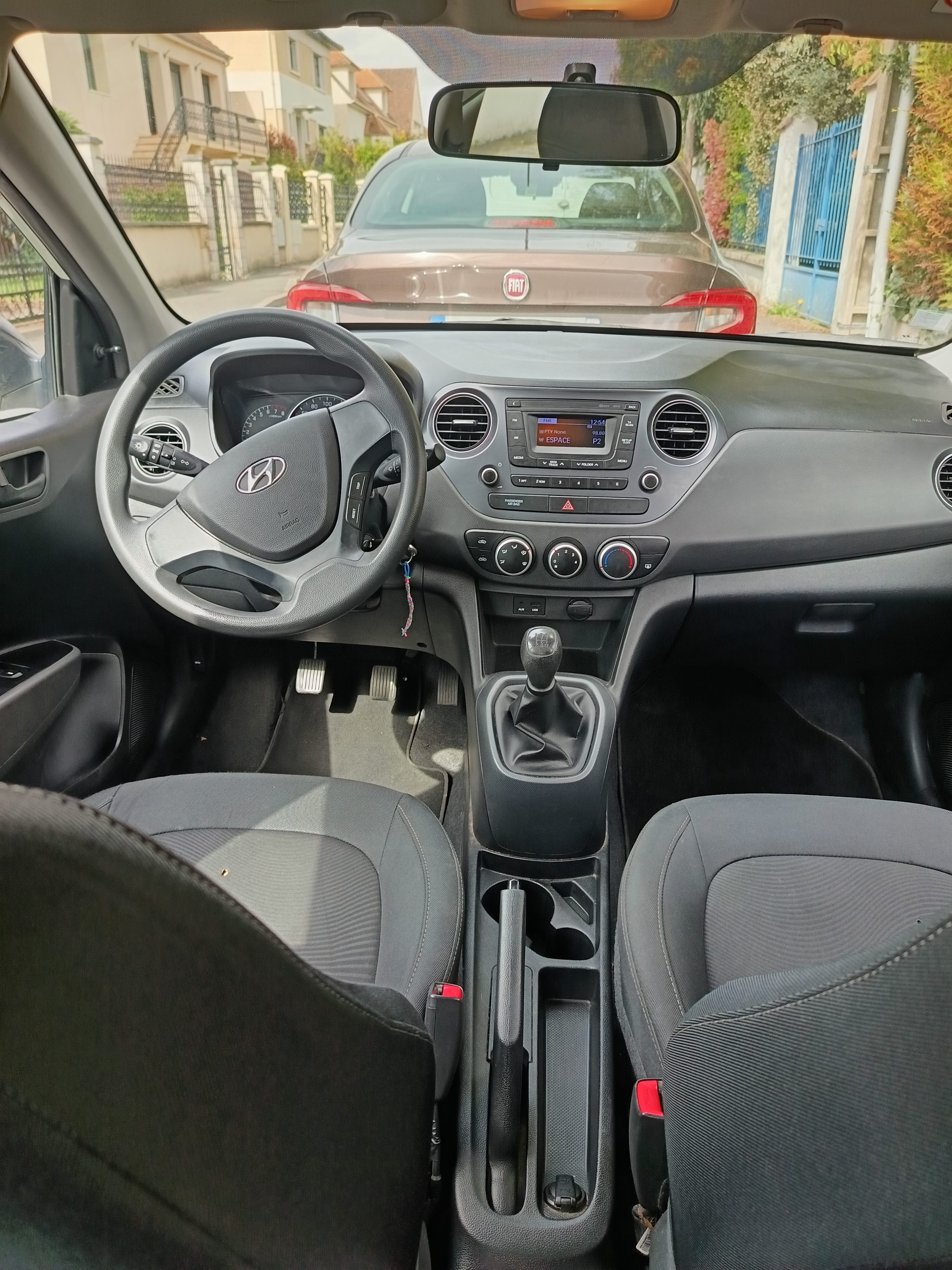 Hyundai i10 avec Entrée audio / iPod
