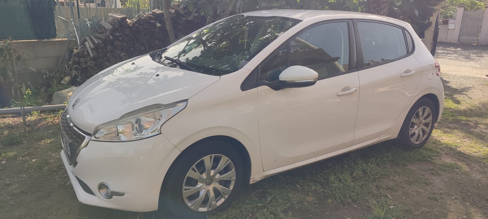 Peugeot 208, 2012, Diesel