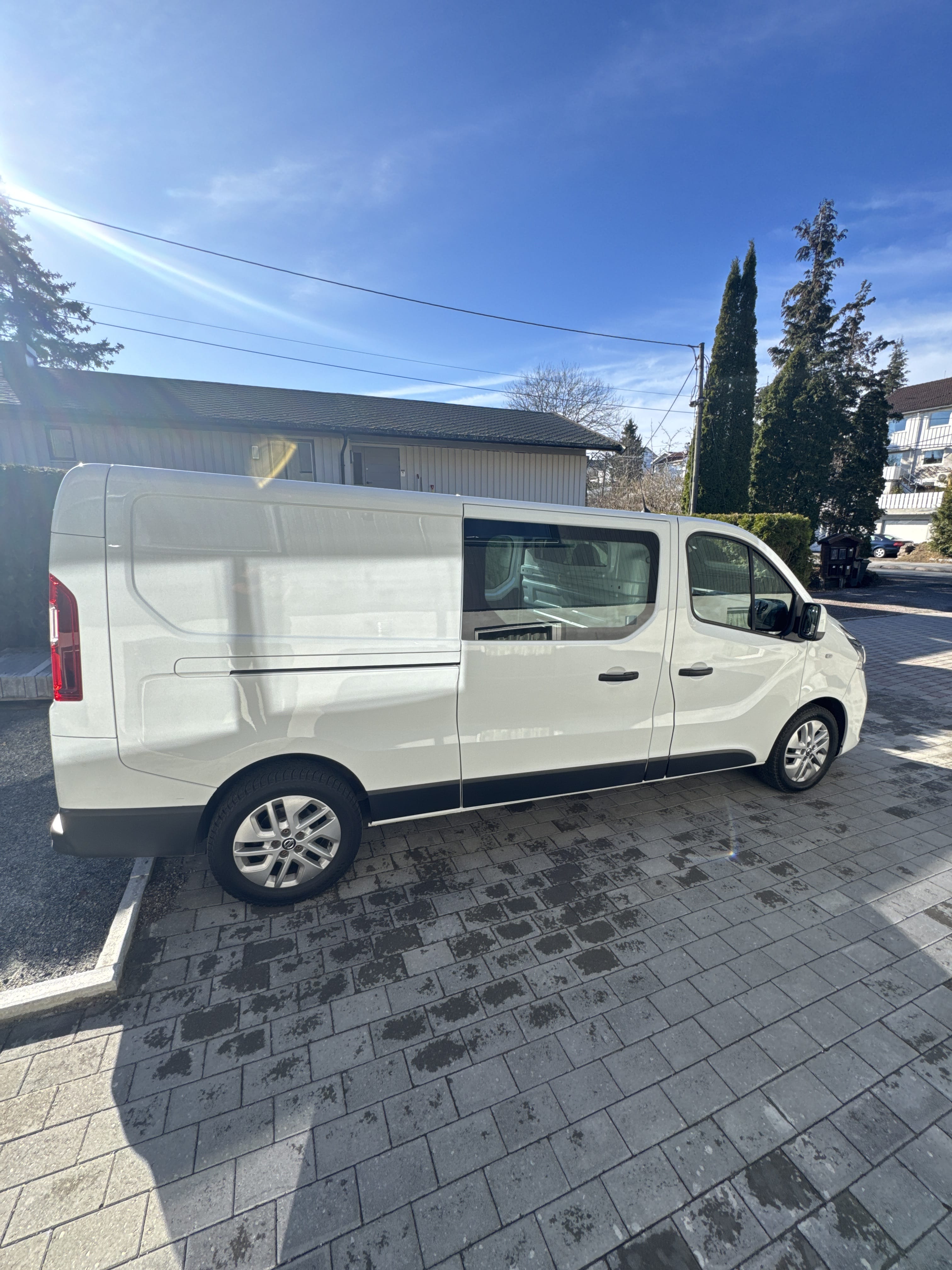 Nissan NV300 med Aircondition