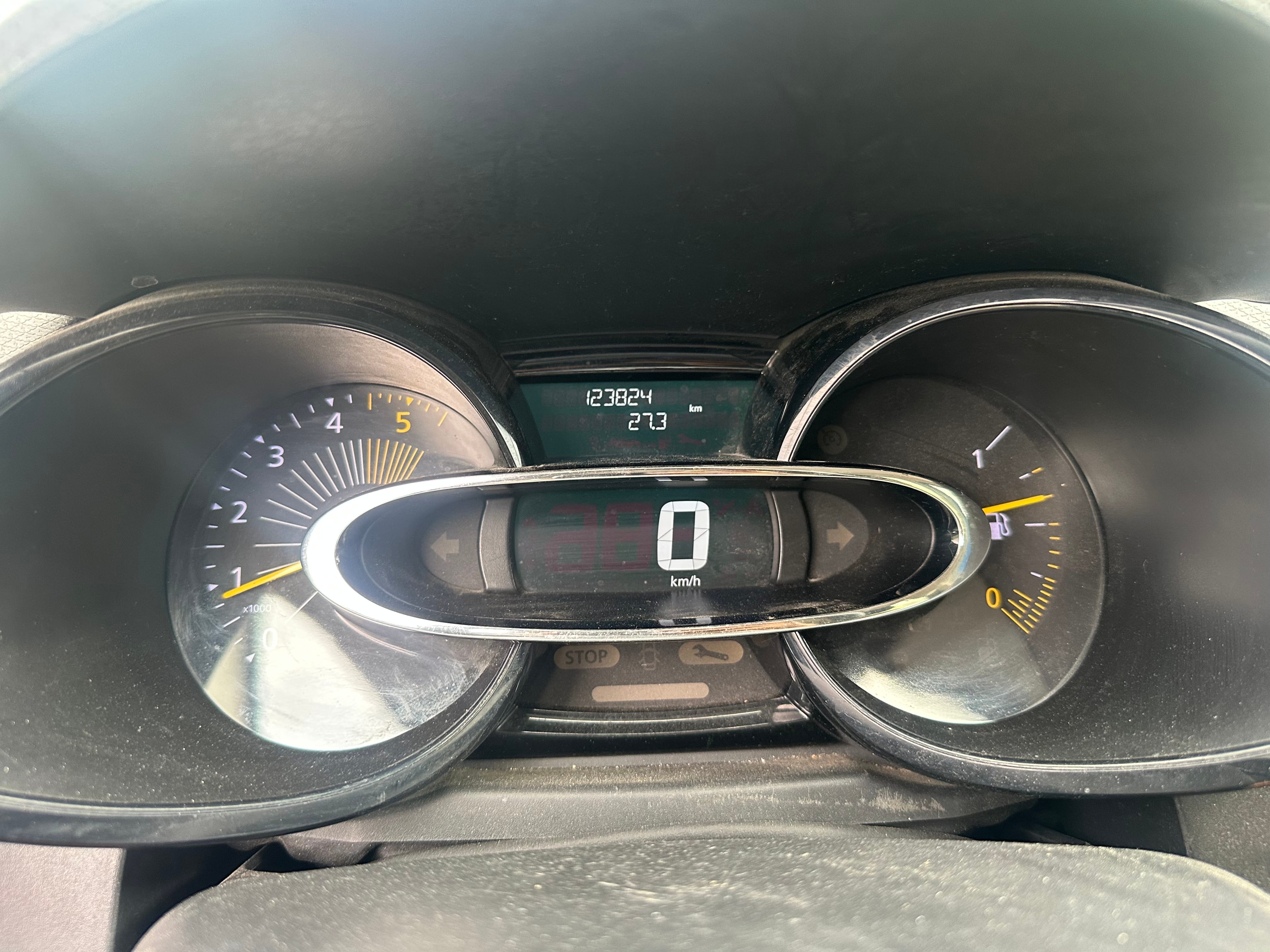 Renault Clio avec Régulateur de vitesse