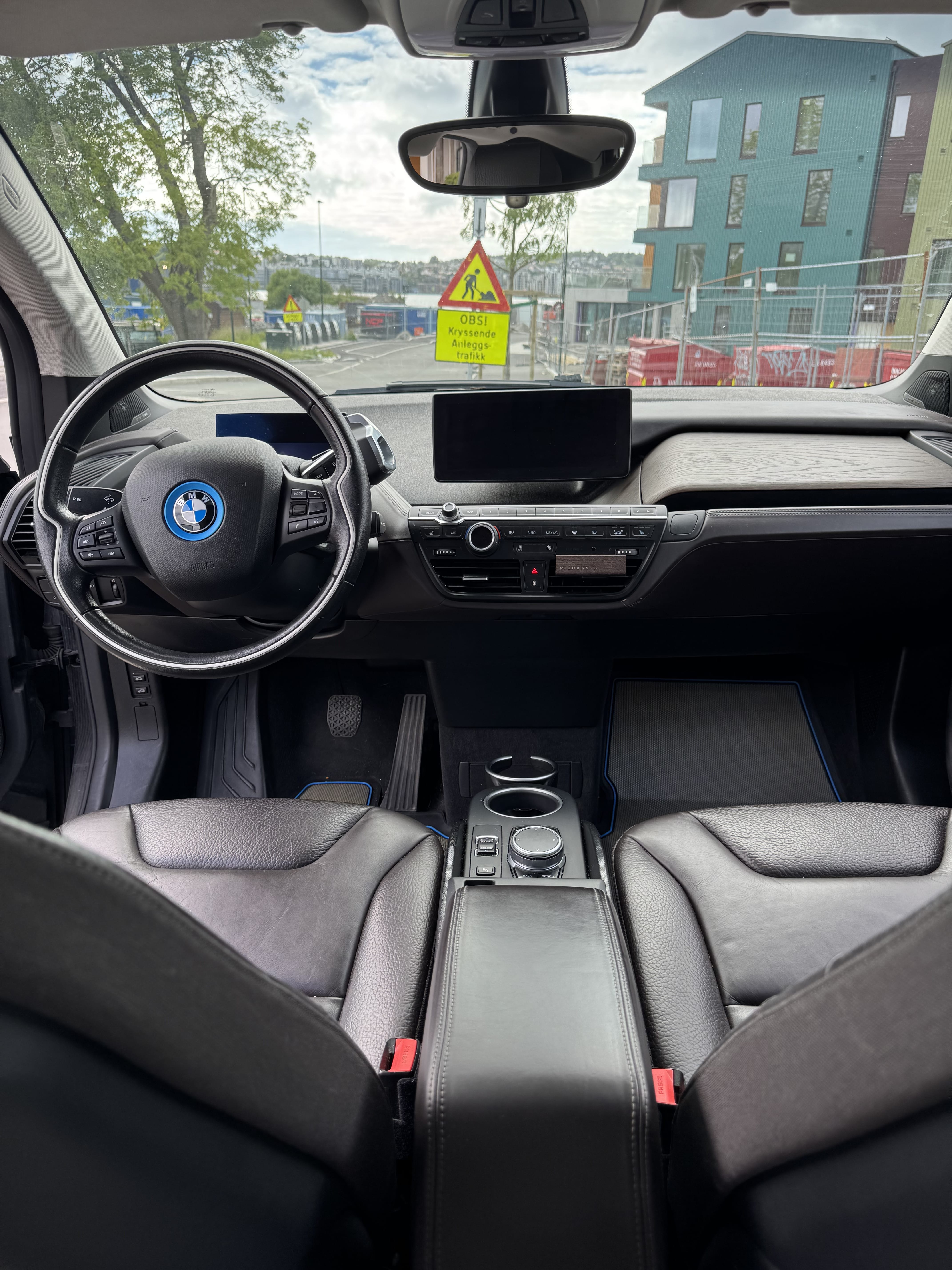 BMW i3 med Cruisekontroll