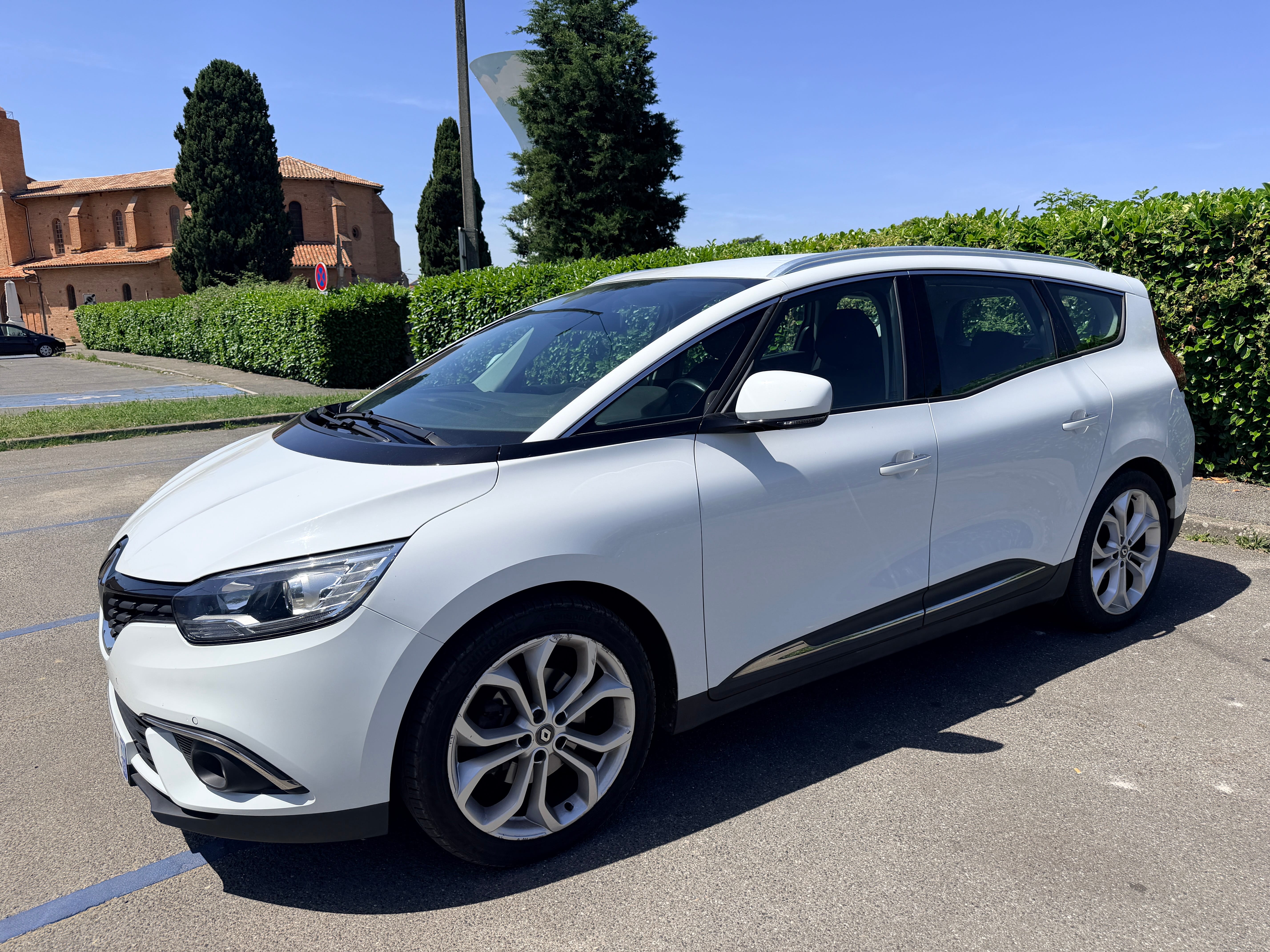 Renault Grand Scenic avec Climatisation