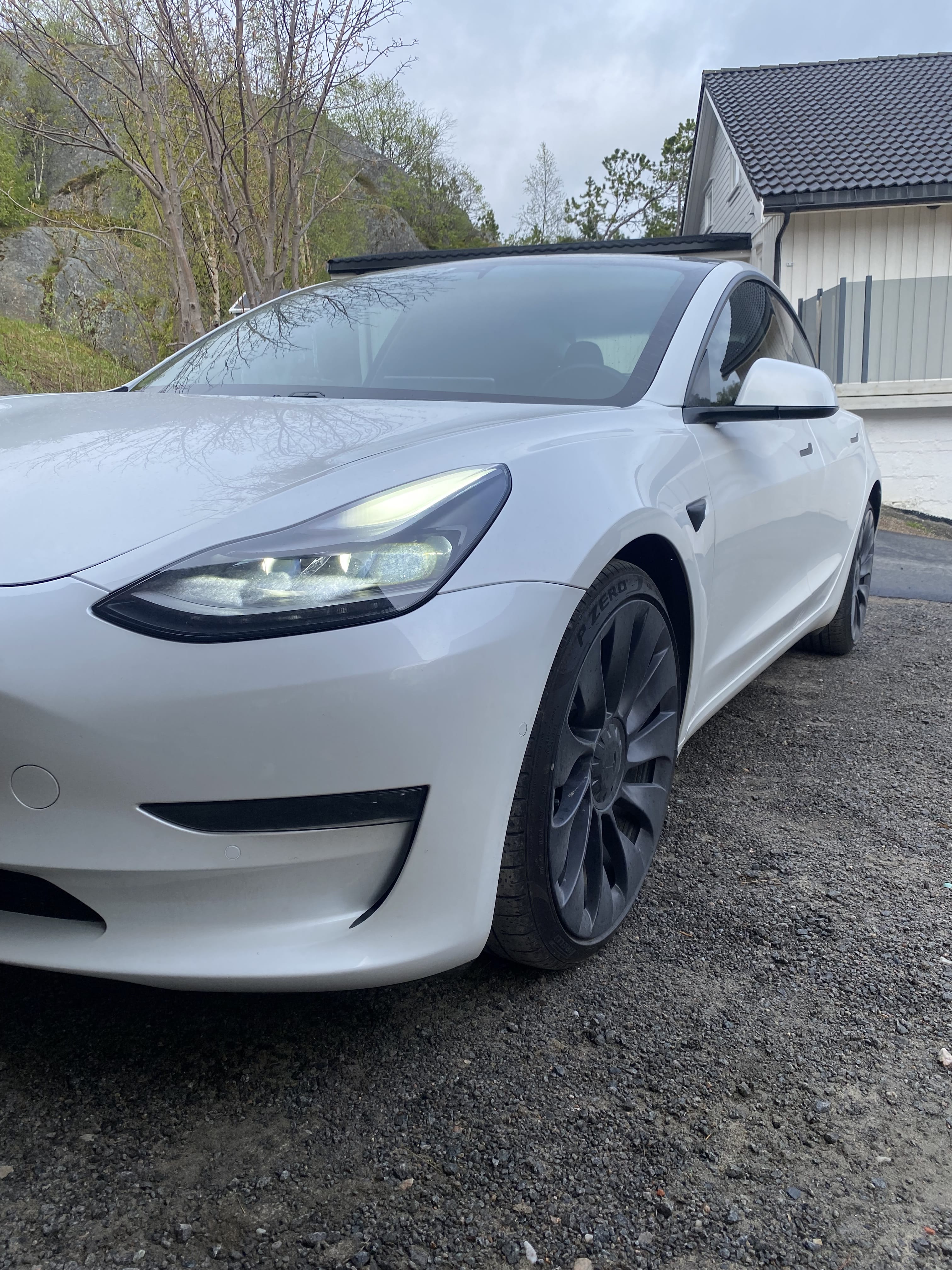 Tesla Model 3 Performance with GPS