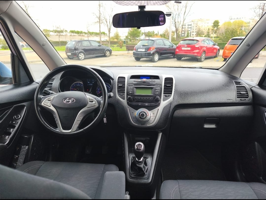 Hyundai iX20 con Entrada de Audio/iPod