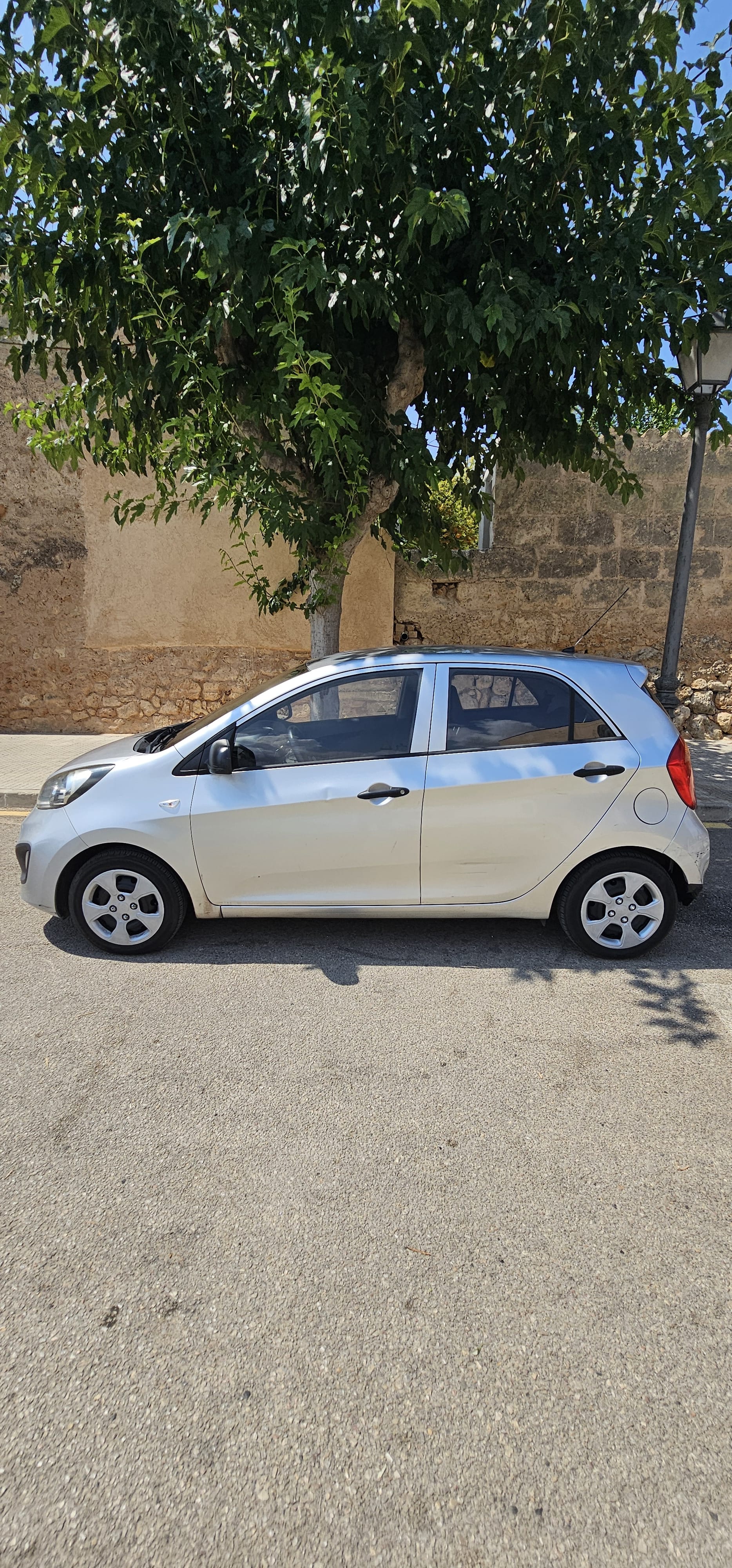 Kia Picanto con Aire acondicionado
