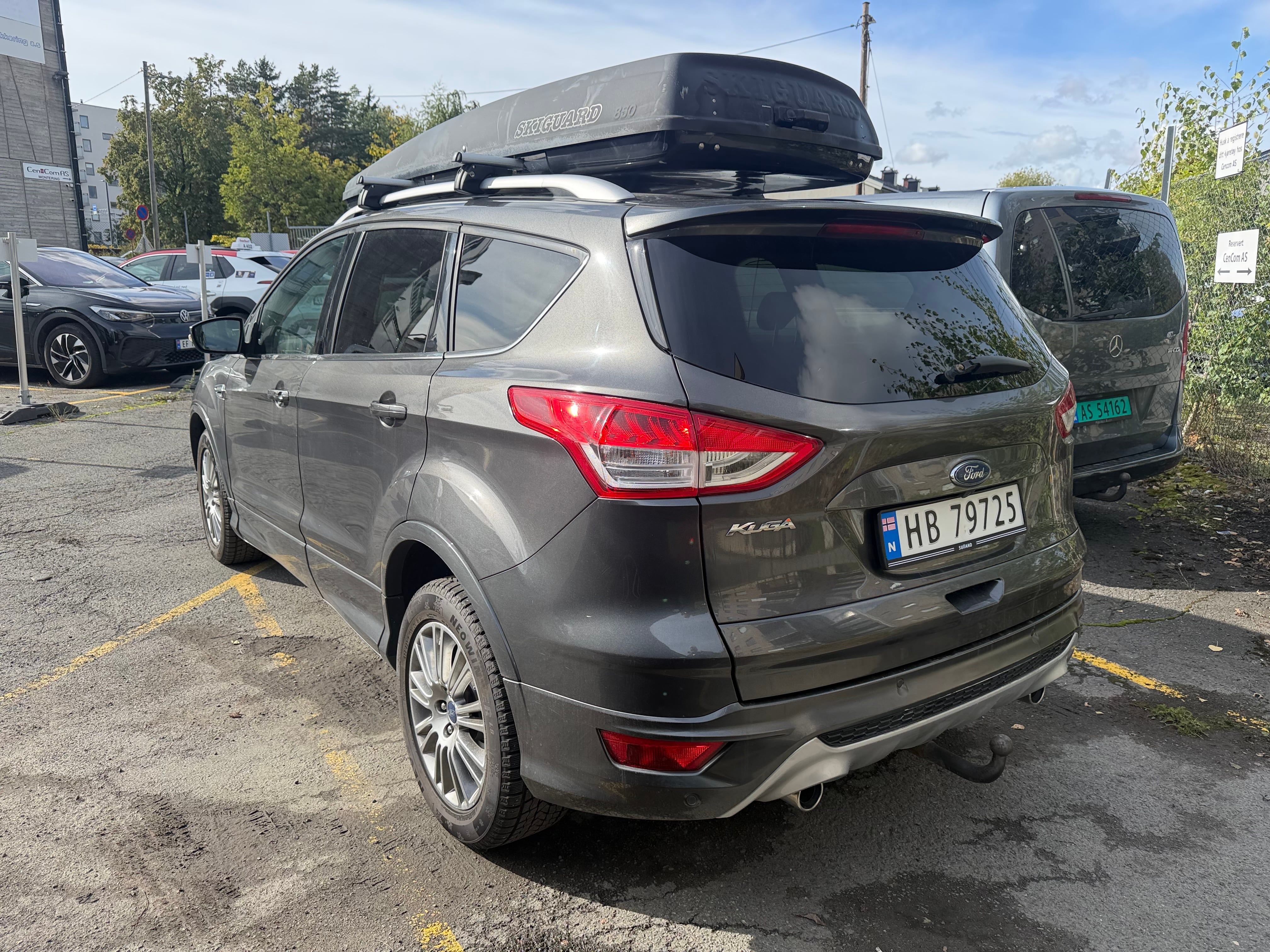 Ford Kuga med Ryggekamera