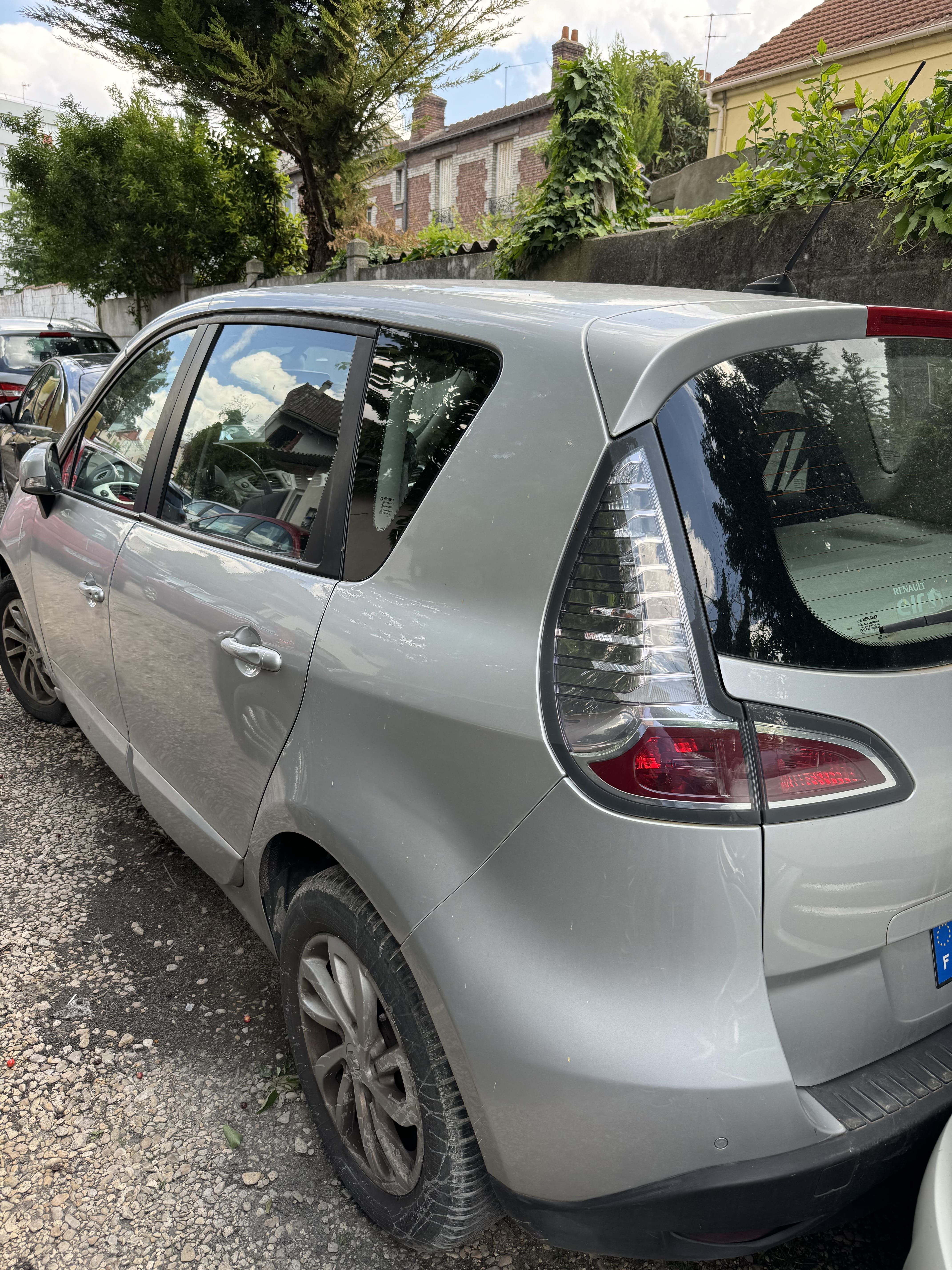 Renault Mégane Scenic avec Climatisation