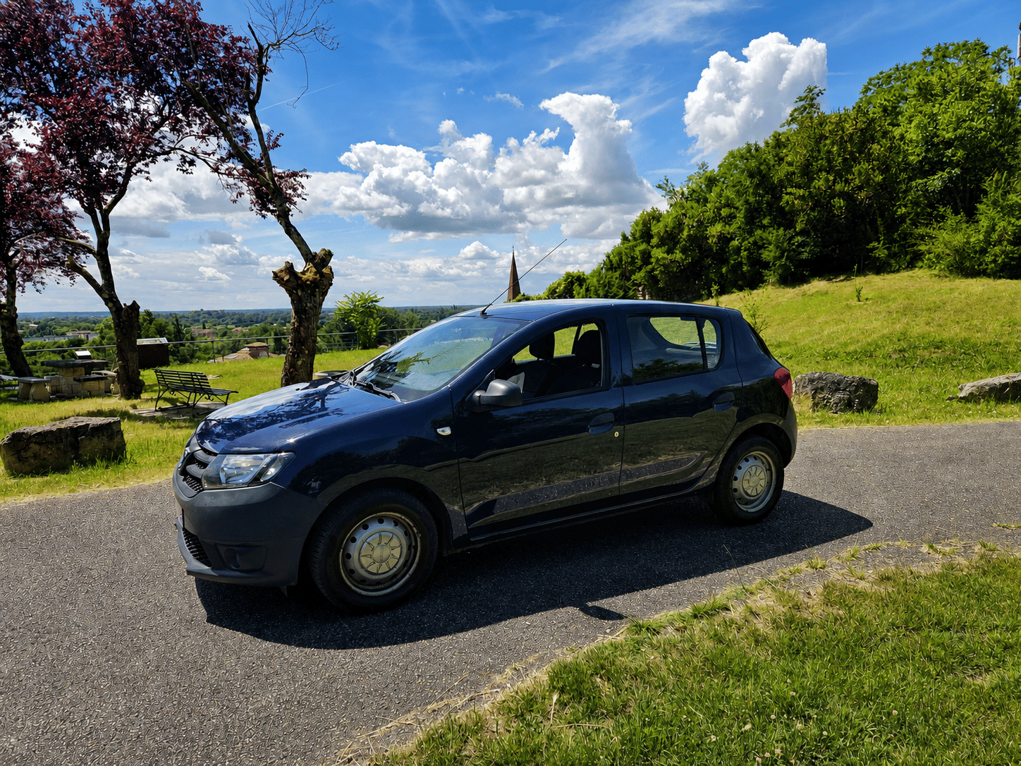 Dacia Sandero avec Autoradio