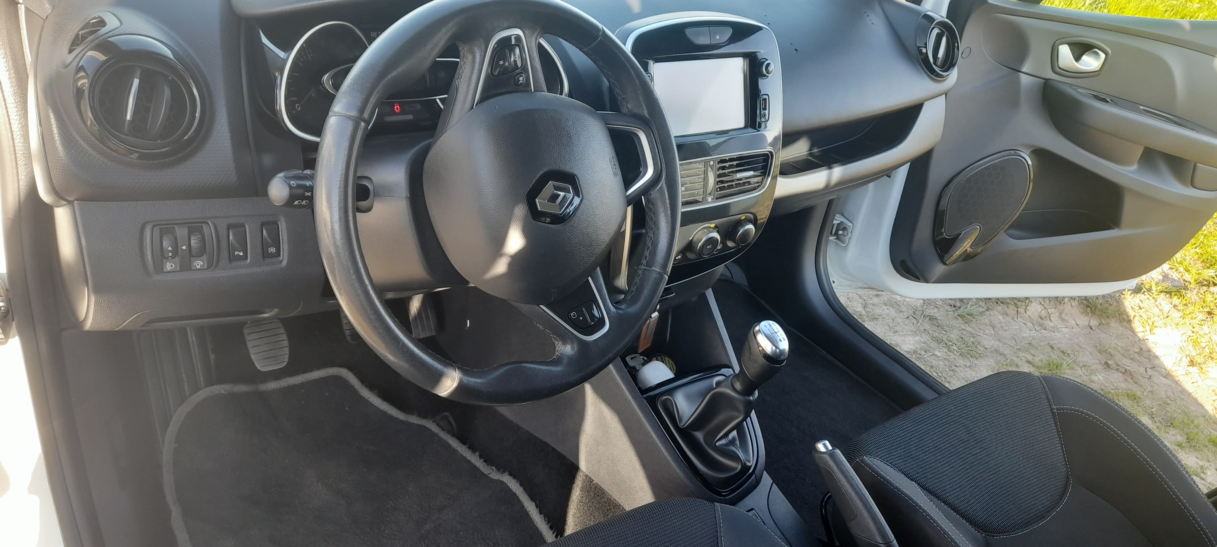 Renault Clio avec Régulateur de vitesse