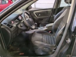 Renault Laguna Estate avec GPS
