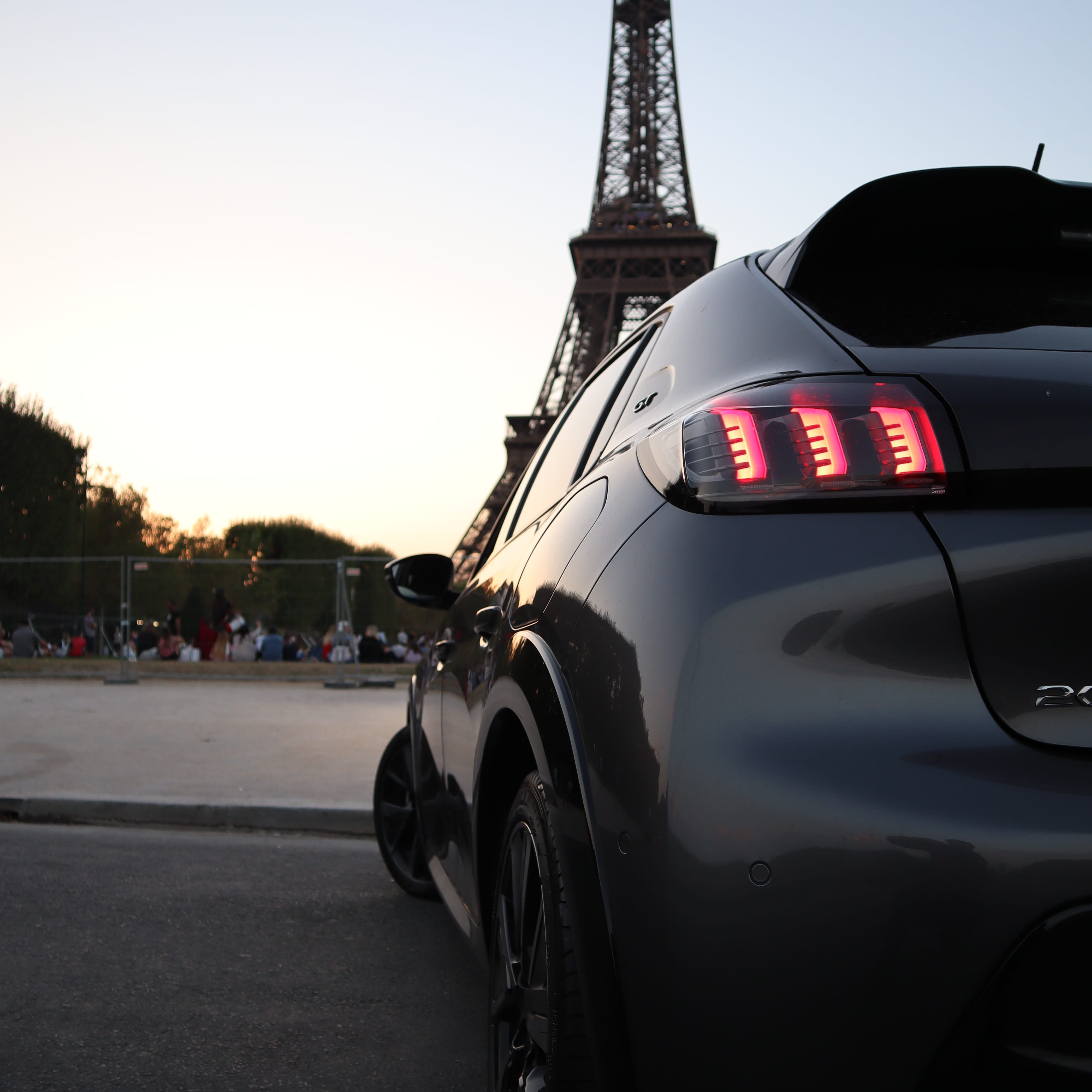 Peugeot 208 GT Line avec Climatisation