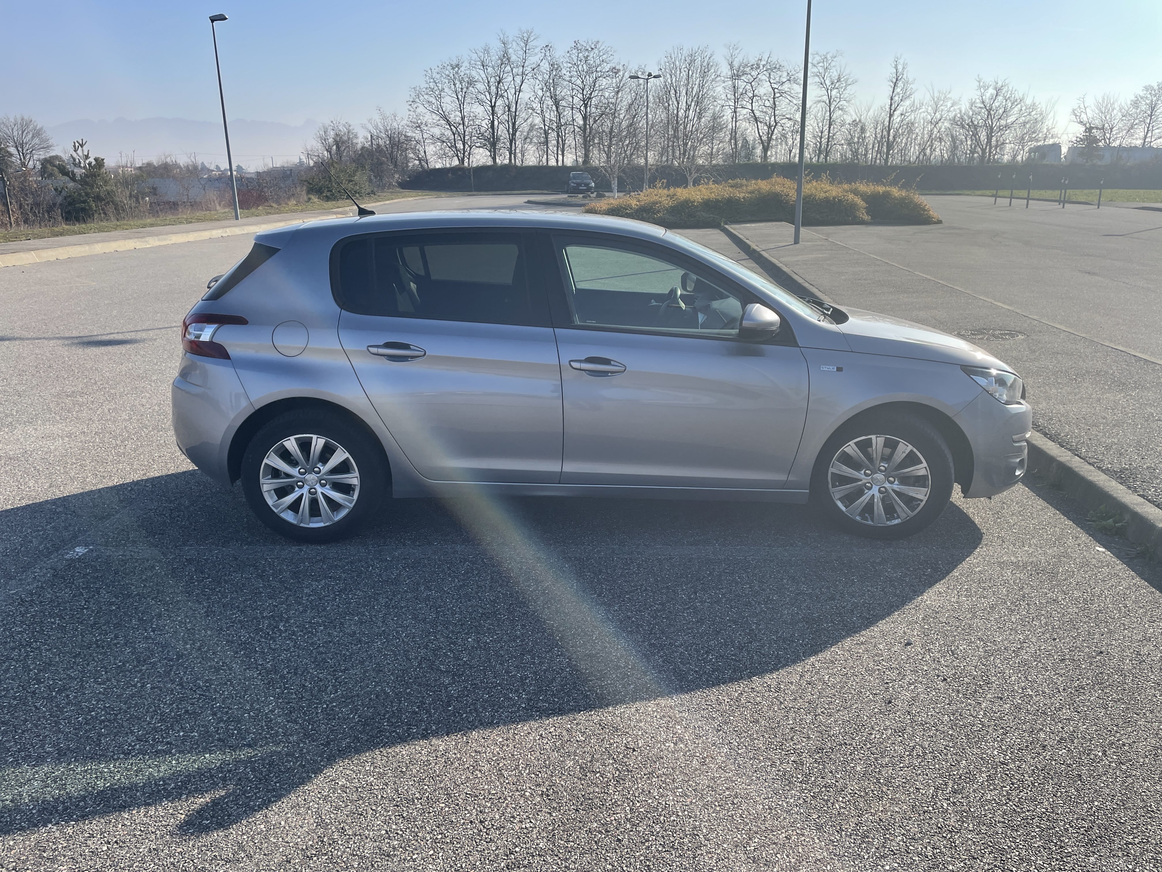 Peugeot 308 avec Climatisation