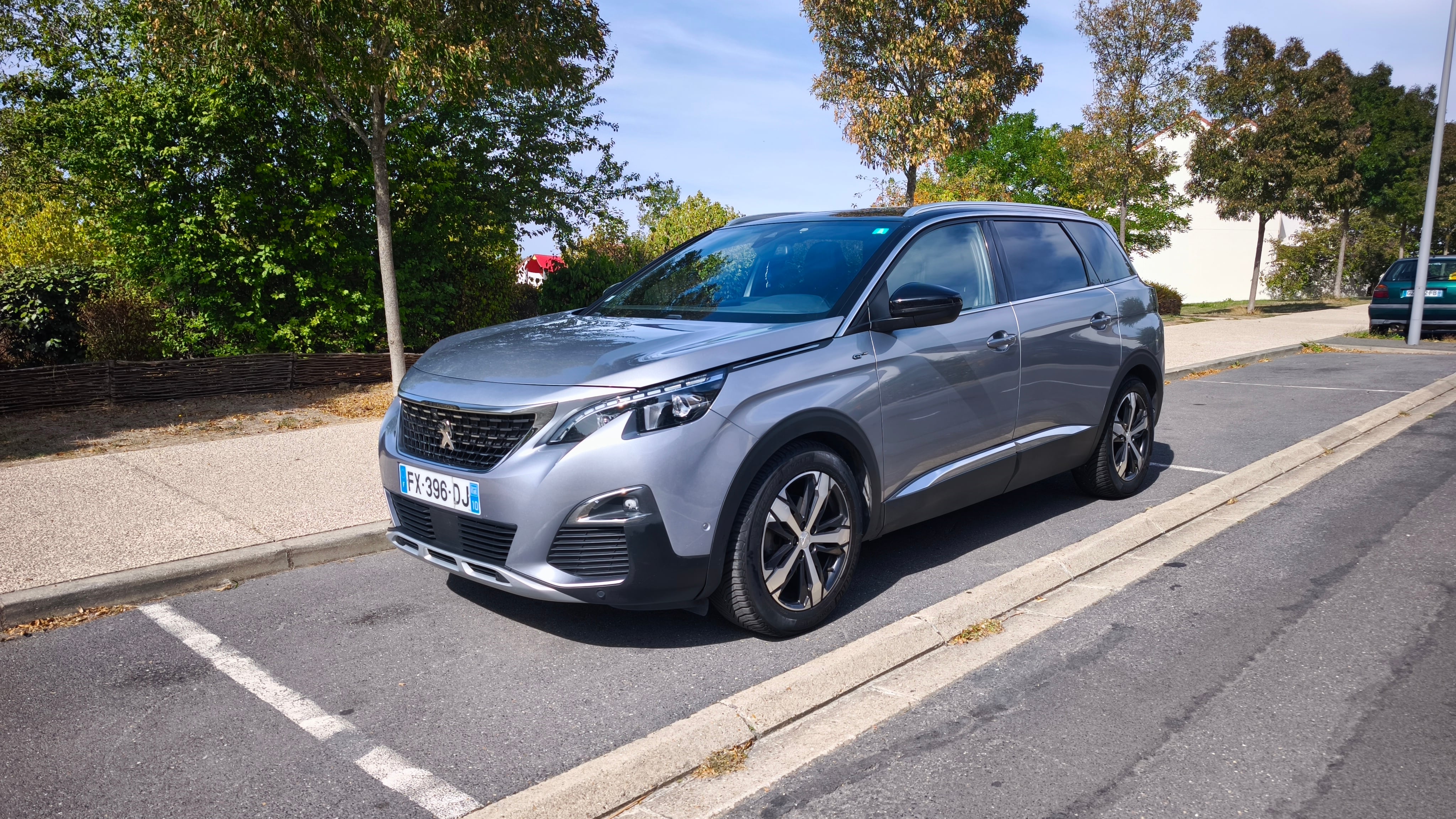 Peugeot 5008  GT 7 places Full Options 180 ch, 2020, Diesel, automatique, 7 places