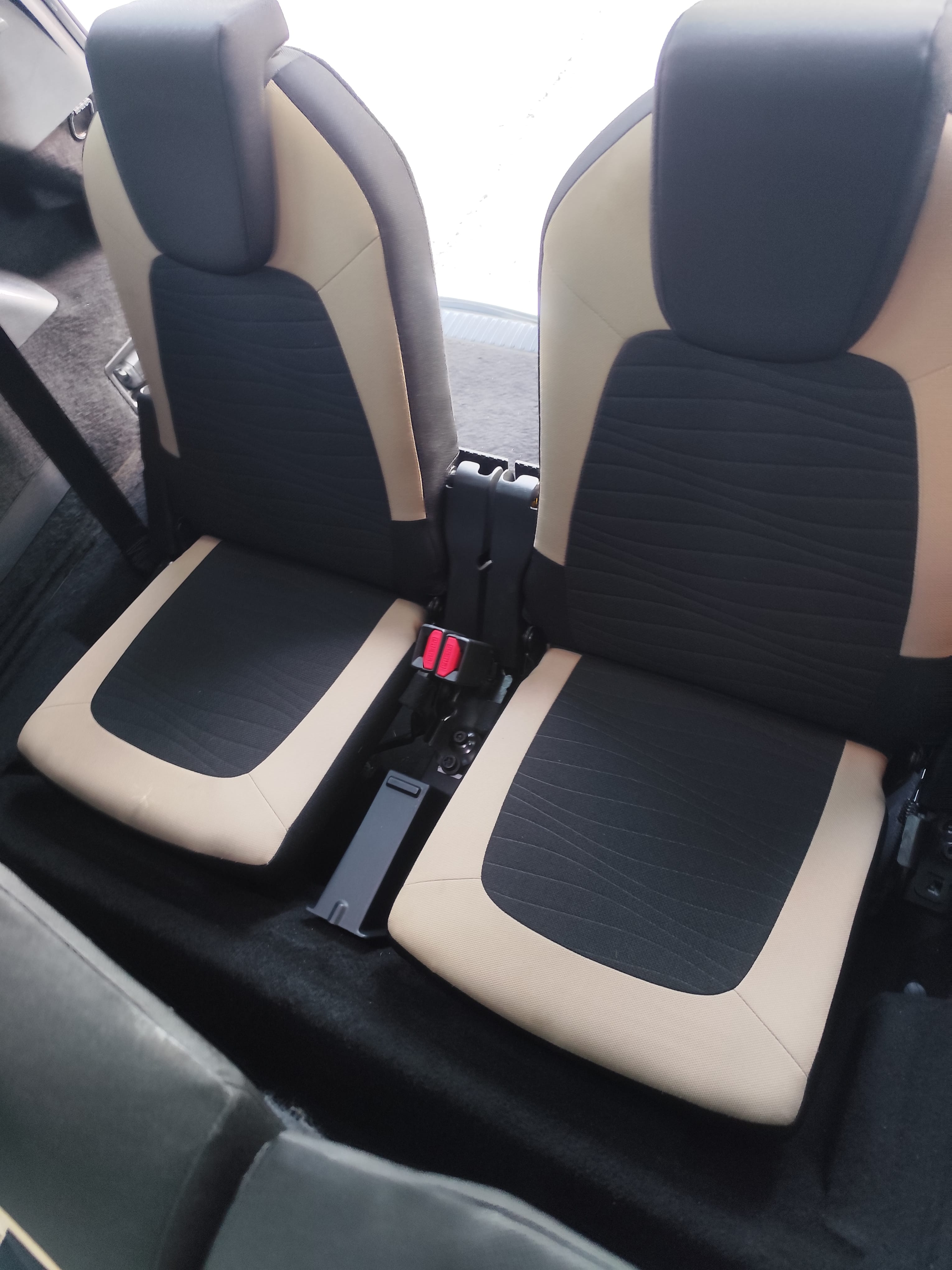 Citroen C4 Grand Picasso avec Port USB