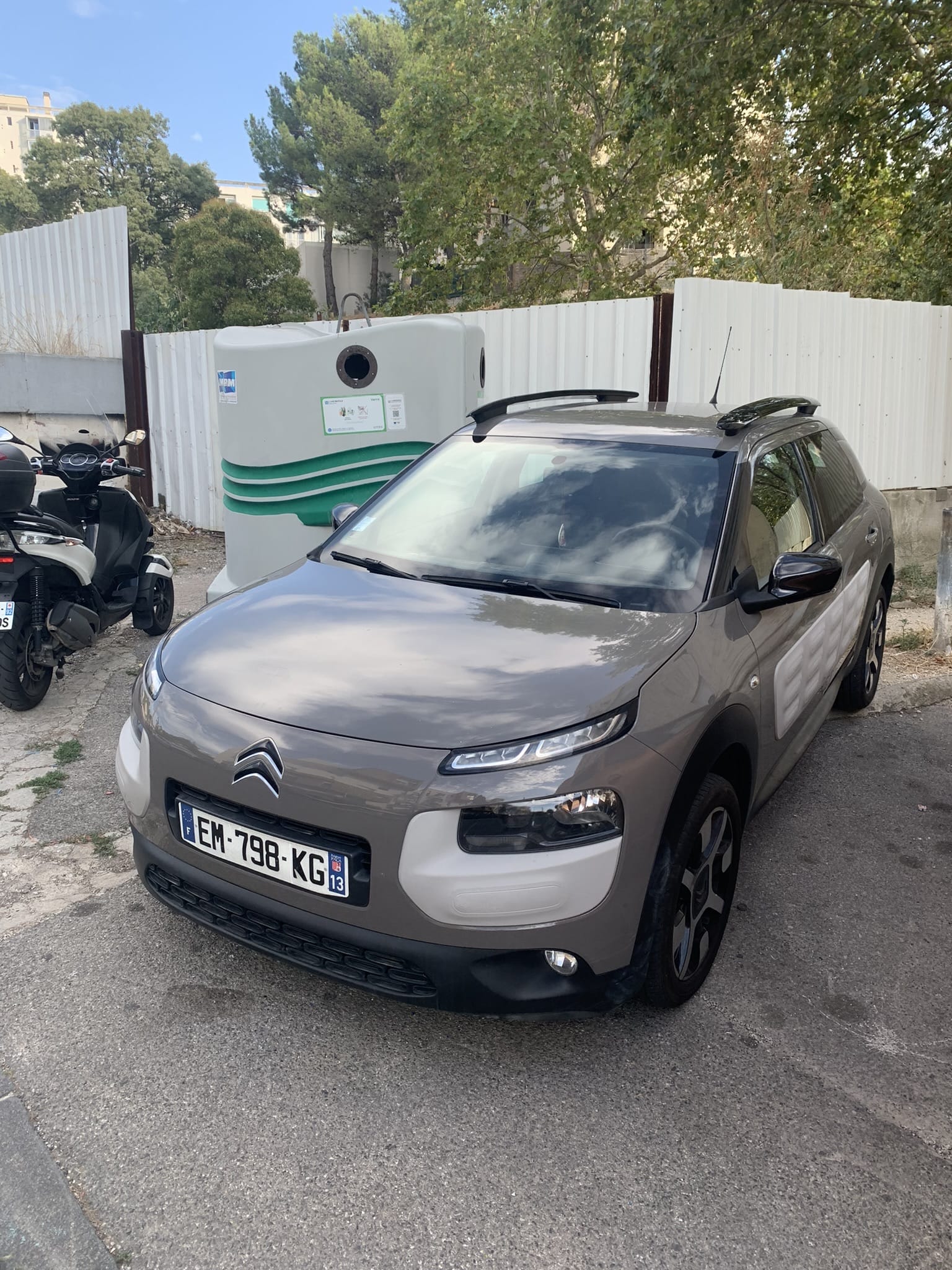 Citroen C4 Cactus 1,6 essence, 2017, Essence 95, automatique