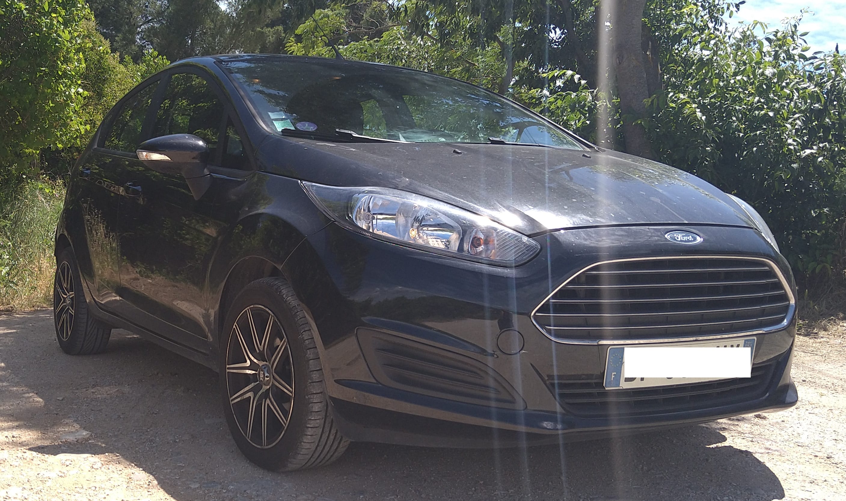 Ford Fiesta avec Climatisation