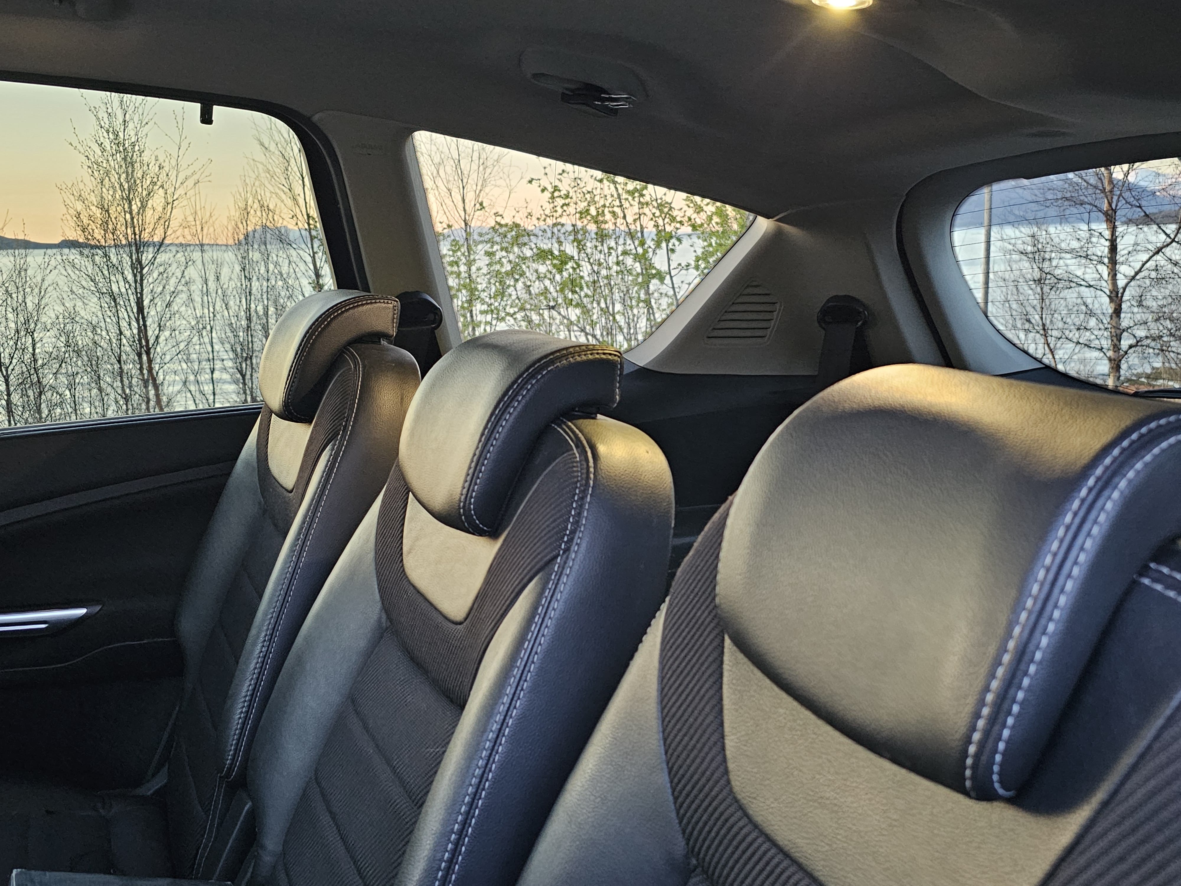 Ford S-Max med Vinterdekk