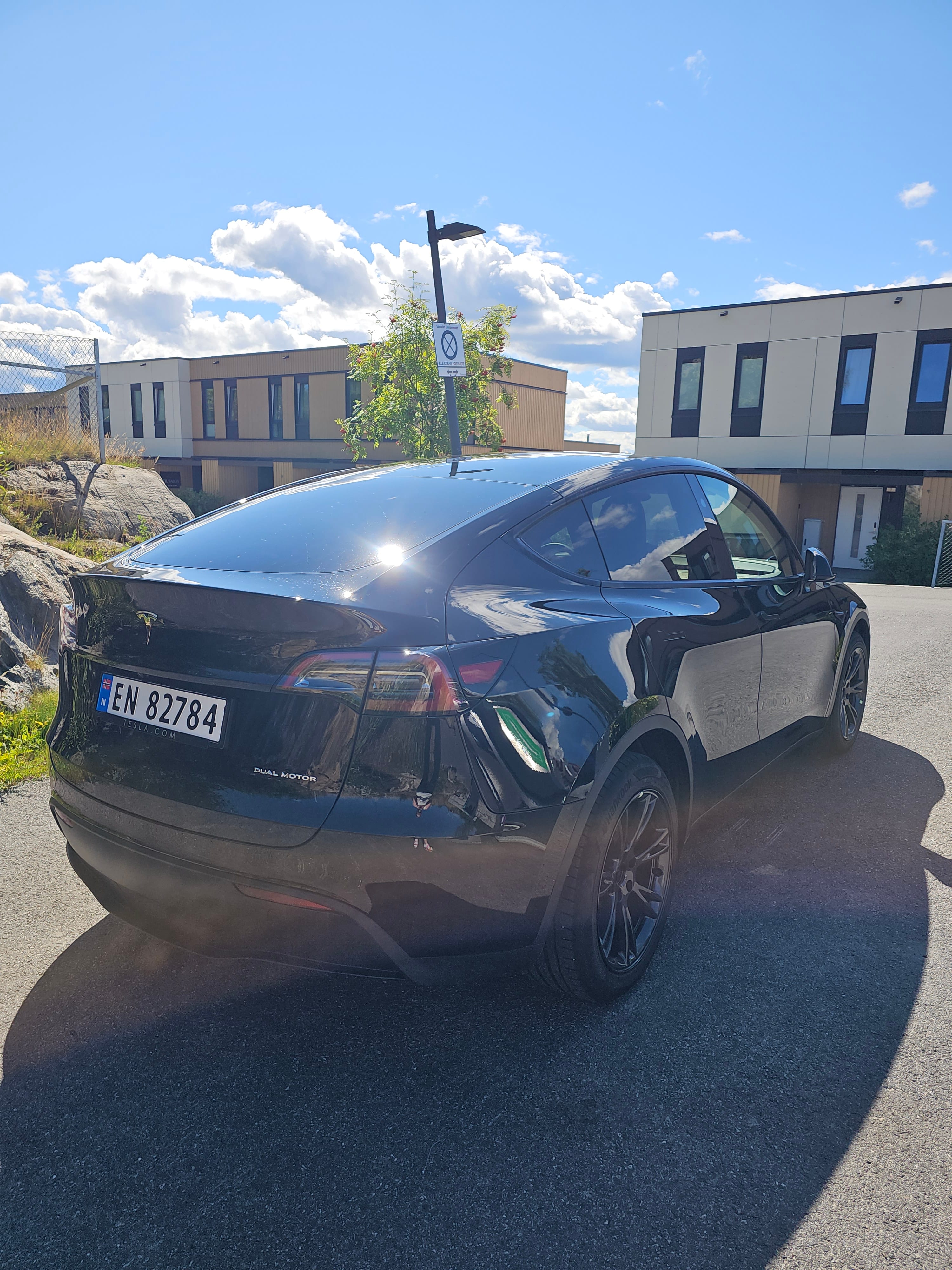 Tesla Model Y Long Range med Babysete