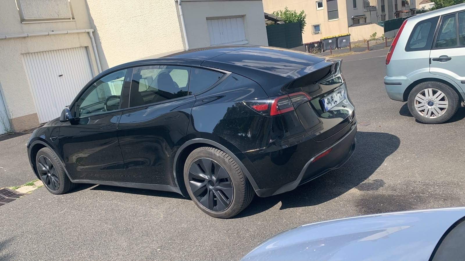 Tesla Model Y Long Range avec Climatisation