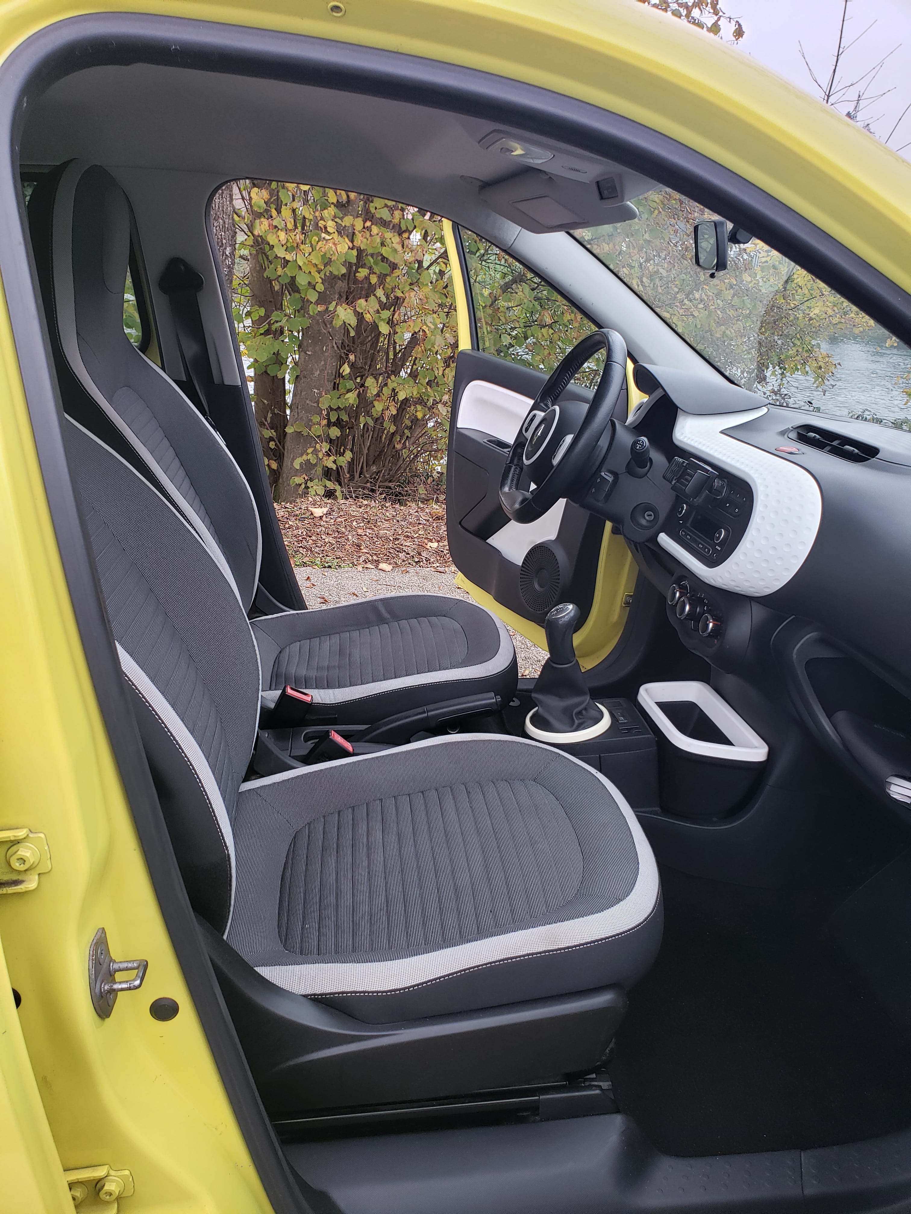 Renault Twingo III avec Audio Bluetooth