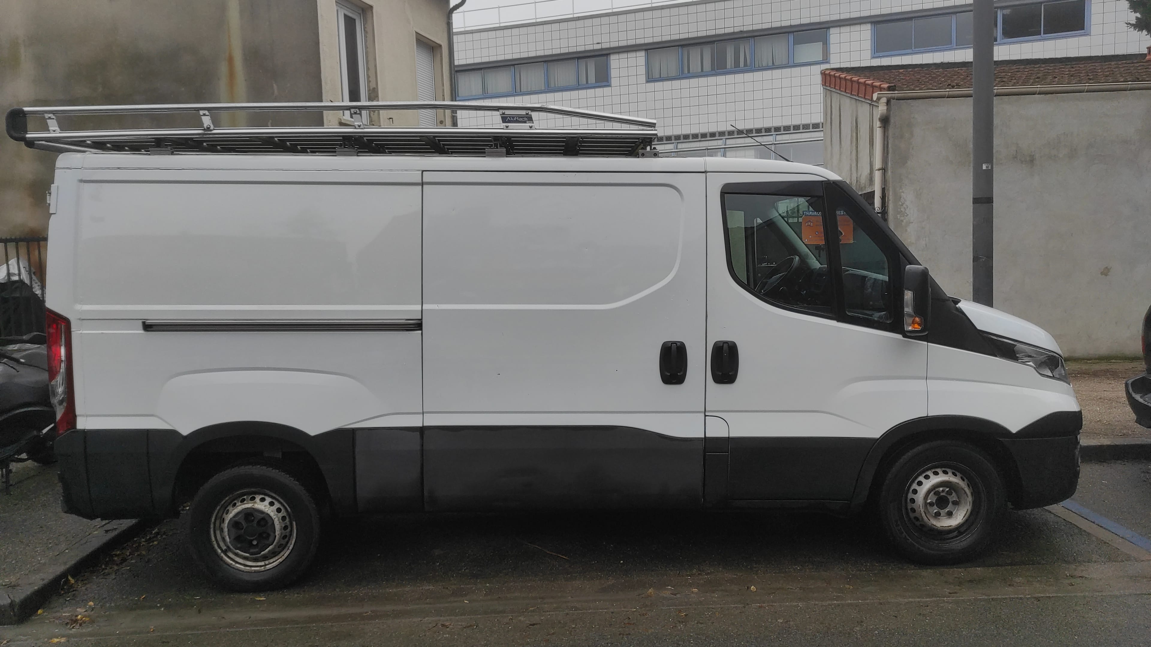 Iveco Daily 35S11 9m3