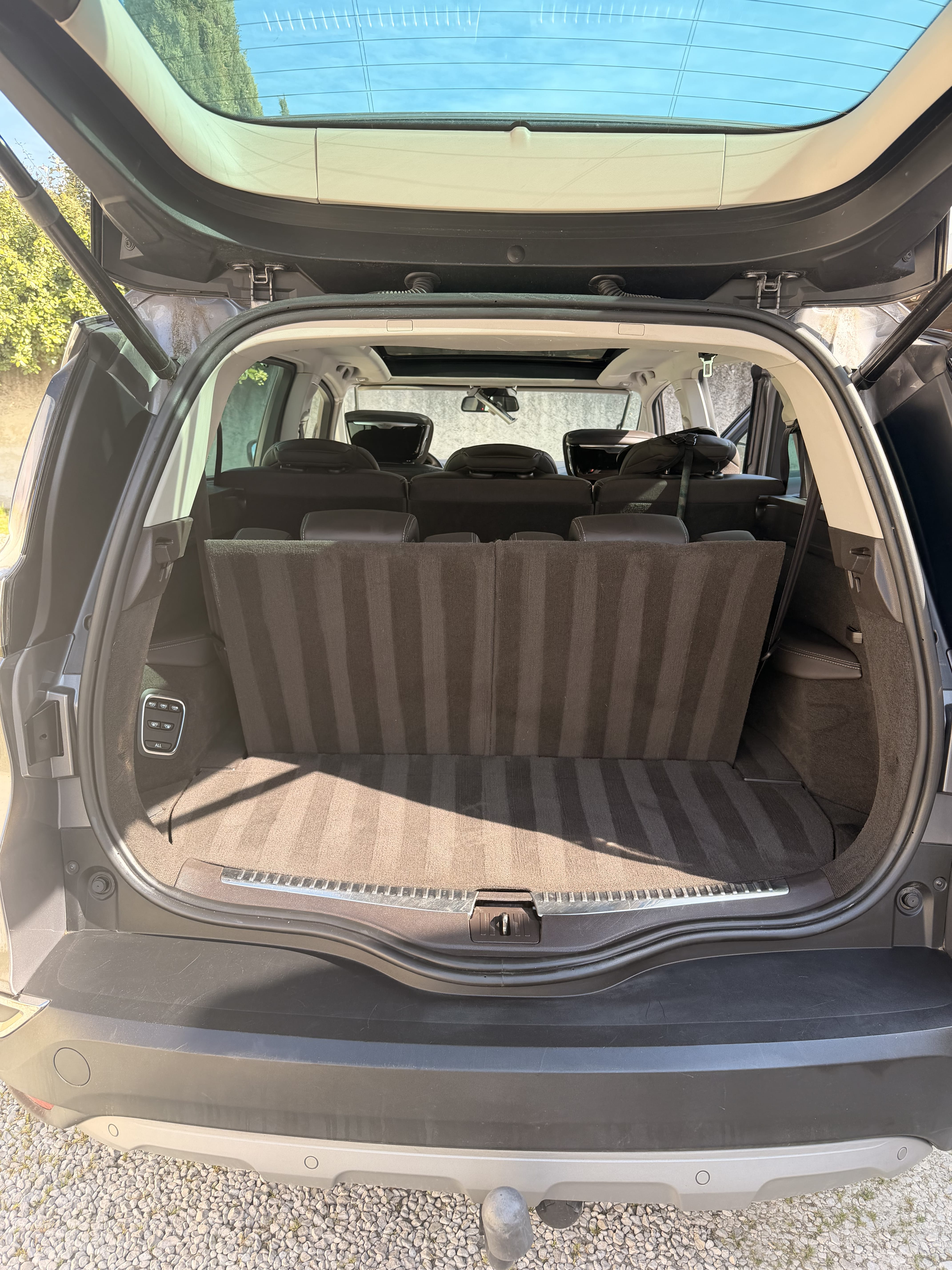 Renault Espace 1.6 Initiale Paris - 7 places avec Android Auto
