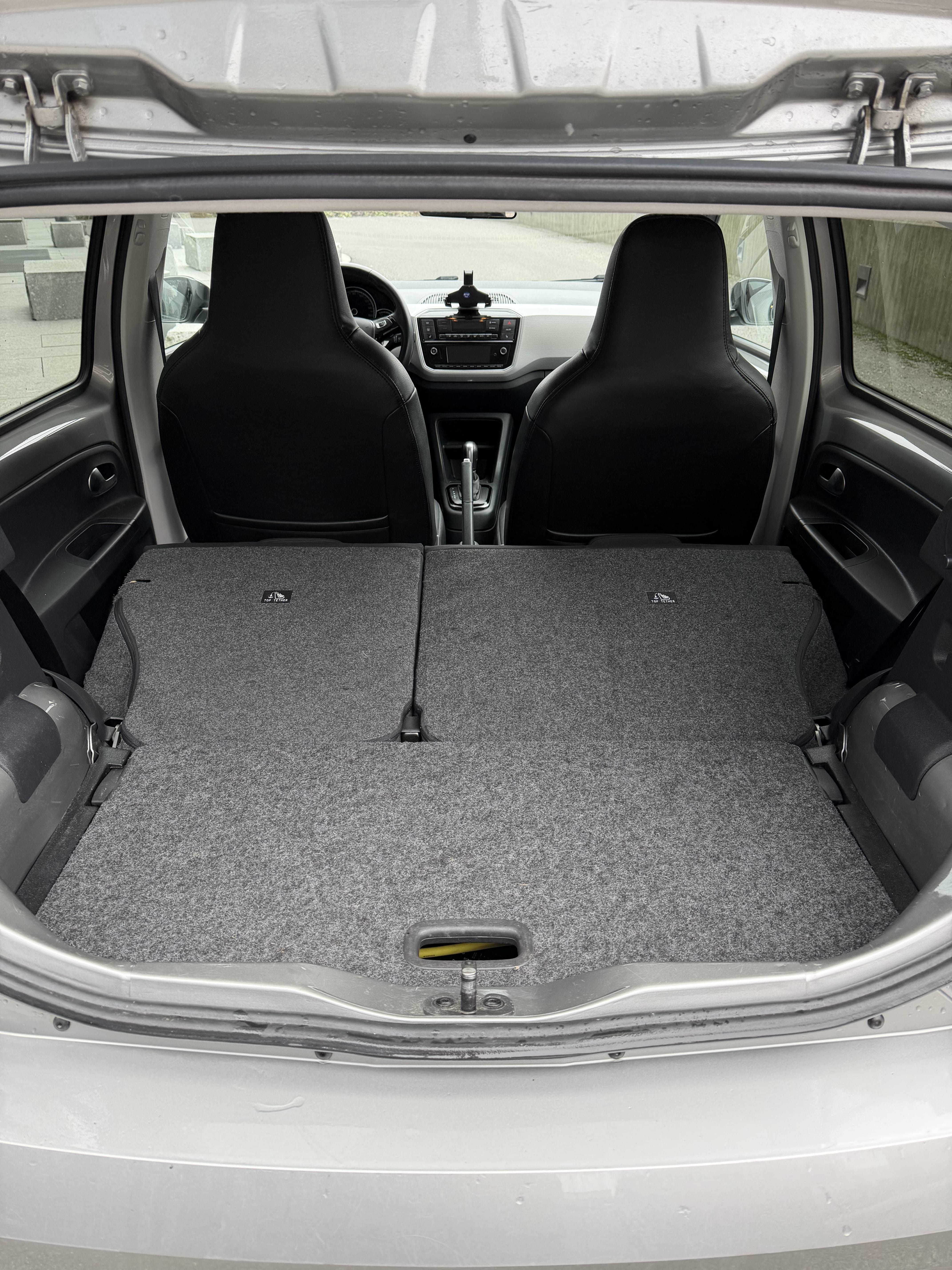 Volkswagen e-Up ! med Bluetooth audio