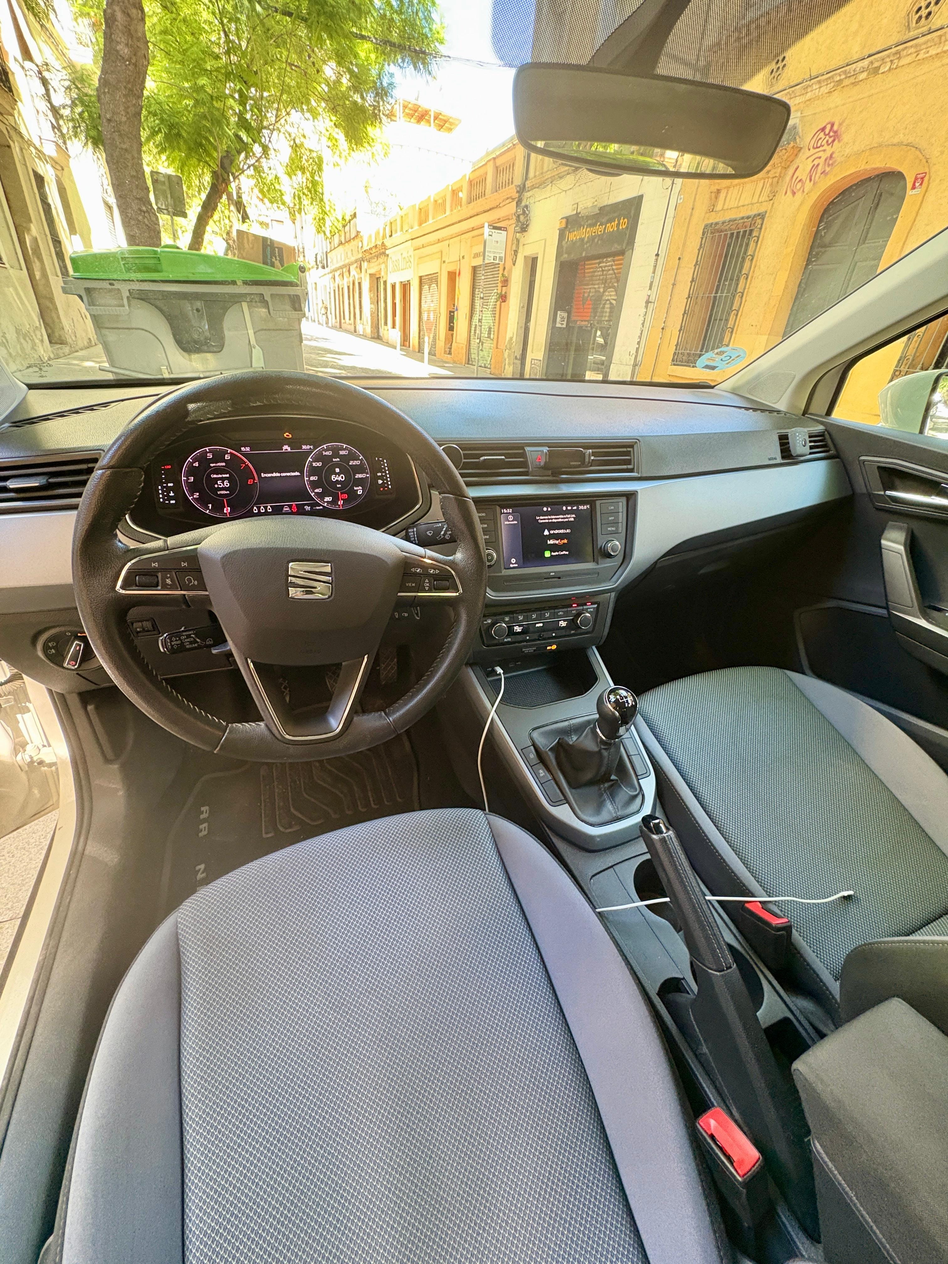 Seat Arona ECO 1.0 TSI con Control de velocidad