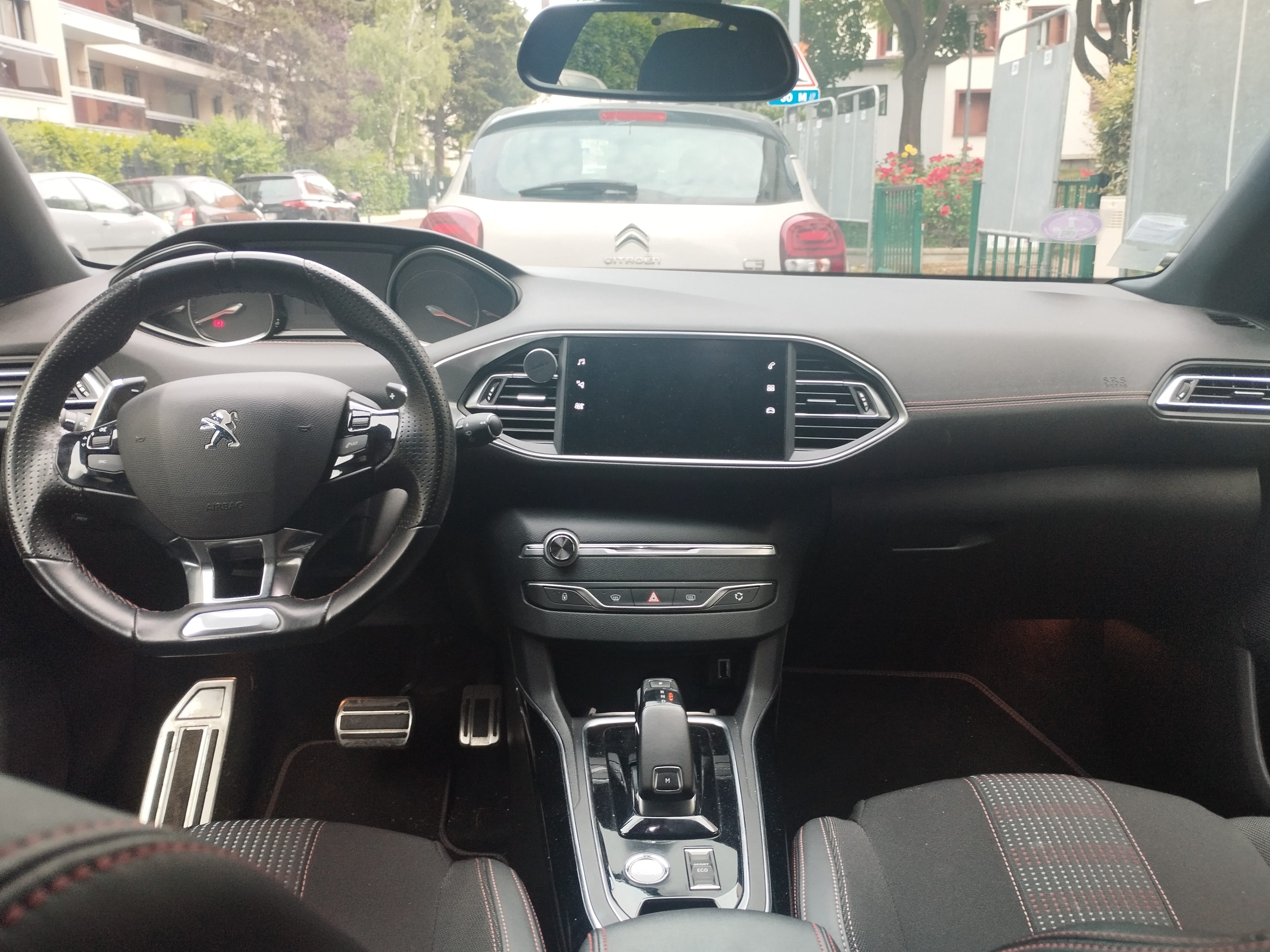 Peugeot 308 GT line 130cv Automatique avec GPS