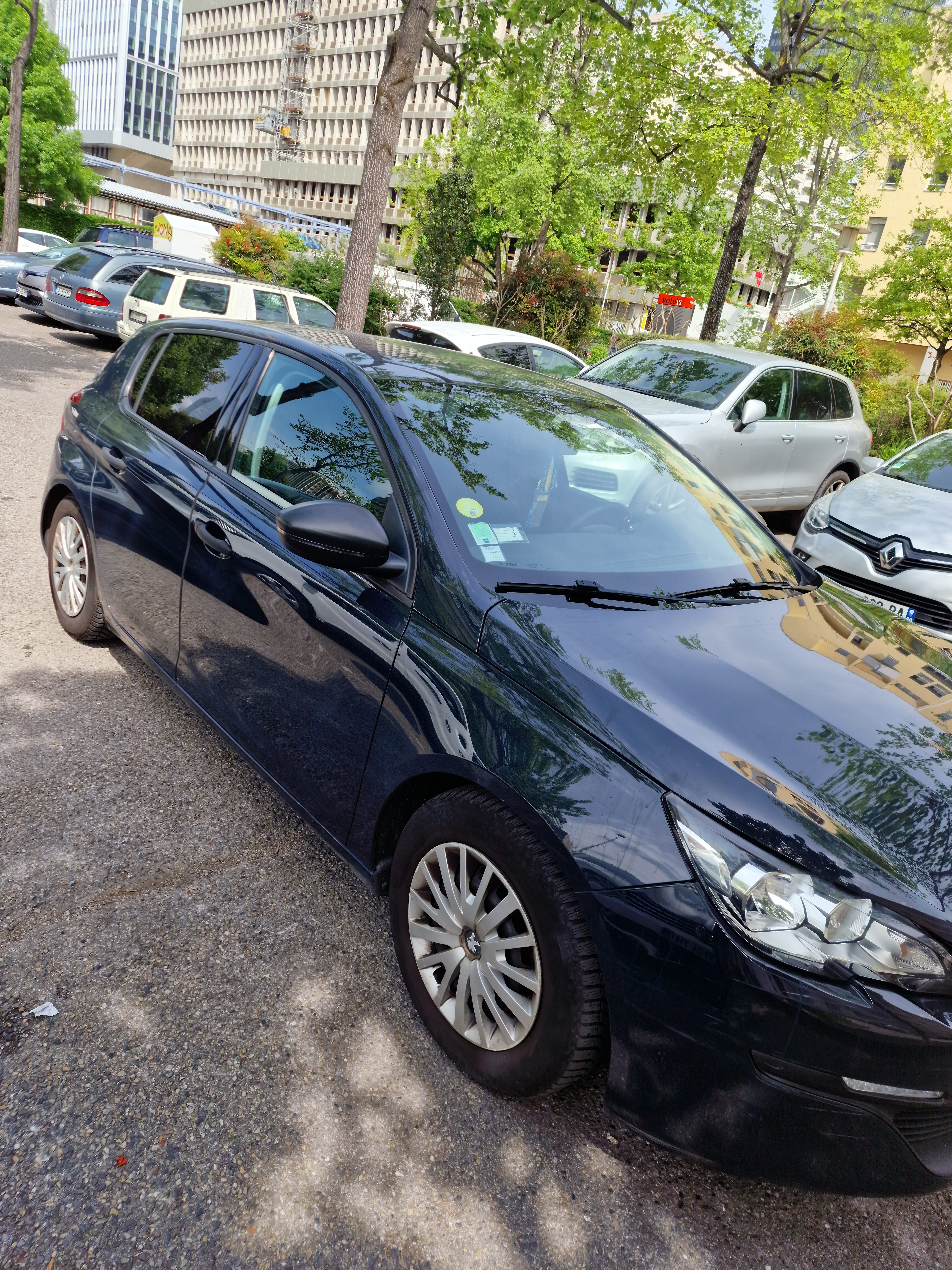 Peugeot 308 avec Climatisation
