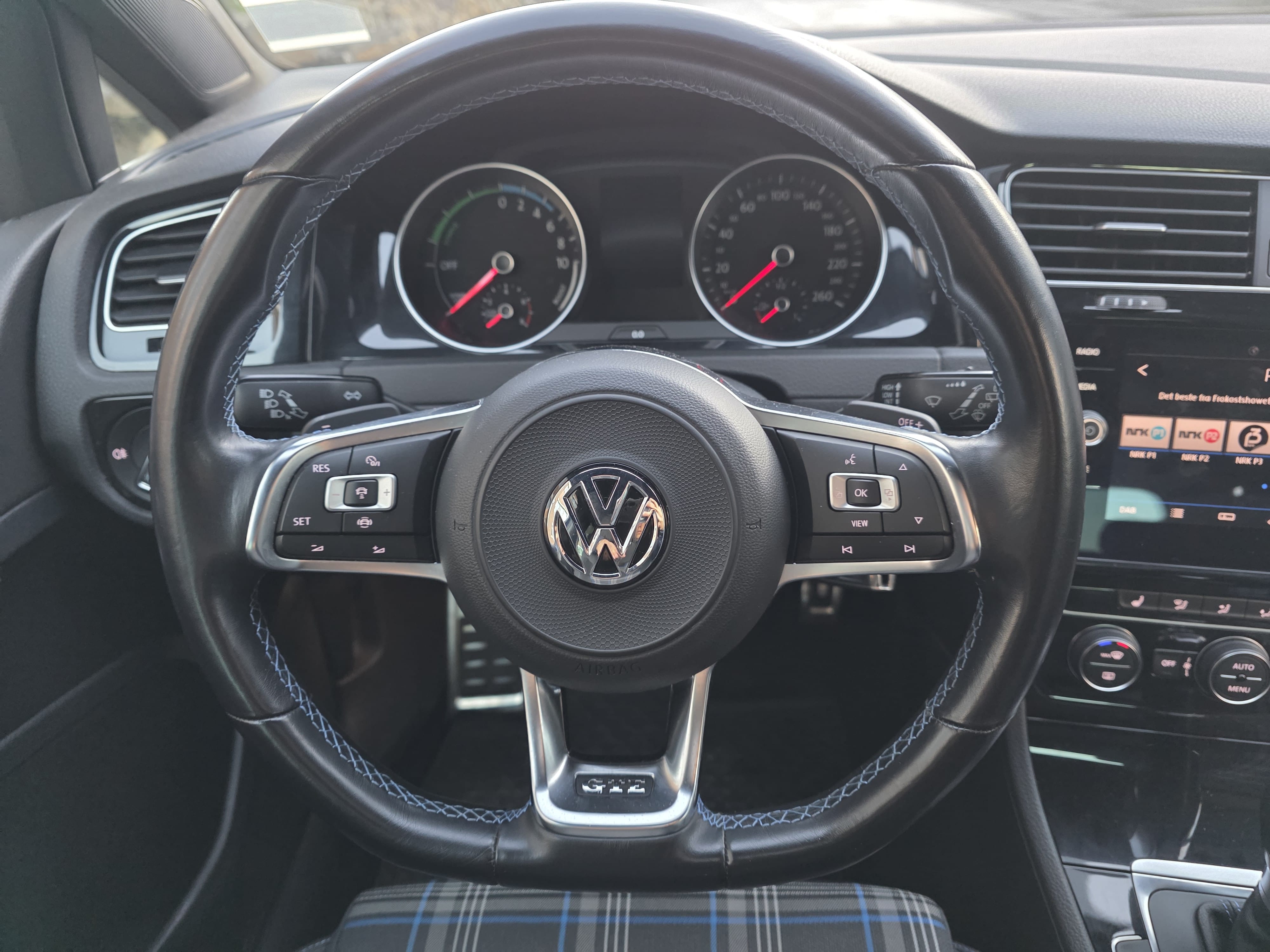 Volkswagen Golf GTE